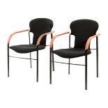 Óscar Tusquets. Pair of Varius chairs