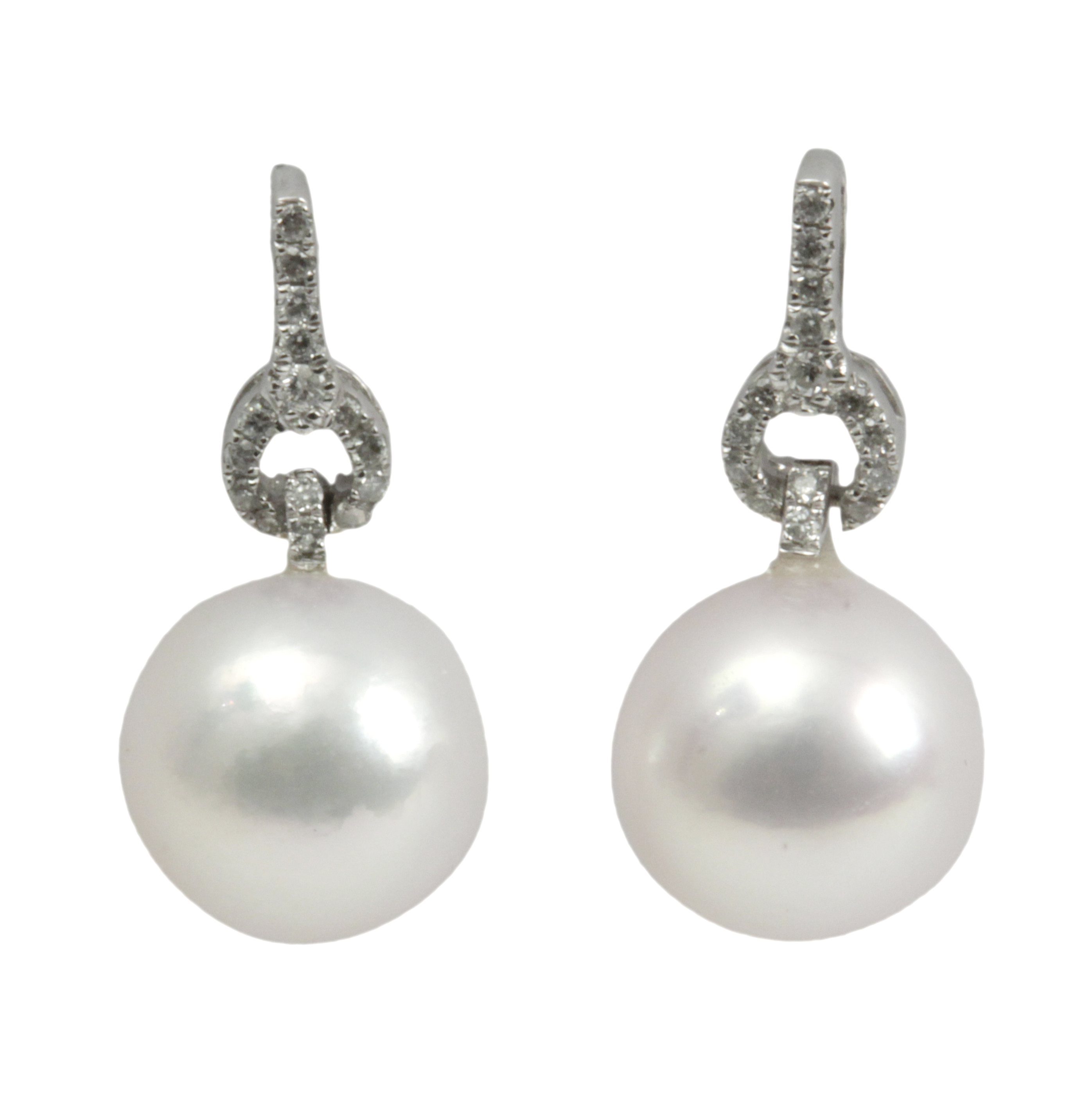 18k. white gold, brilliant cut diamonds and cultured pearls earrings