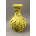 20th century Chinese porcelain in yellow porcelain