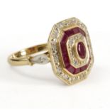 18k. yellow gold, ruby and diamonds ring