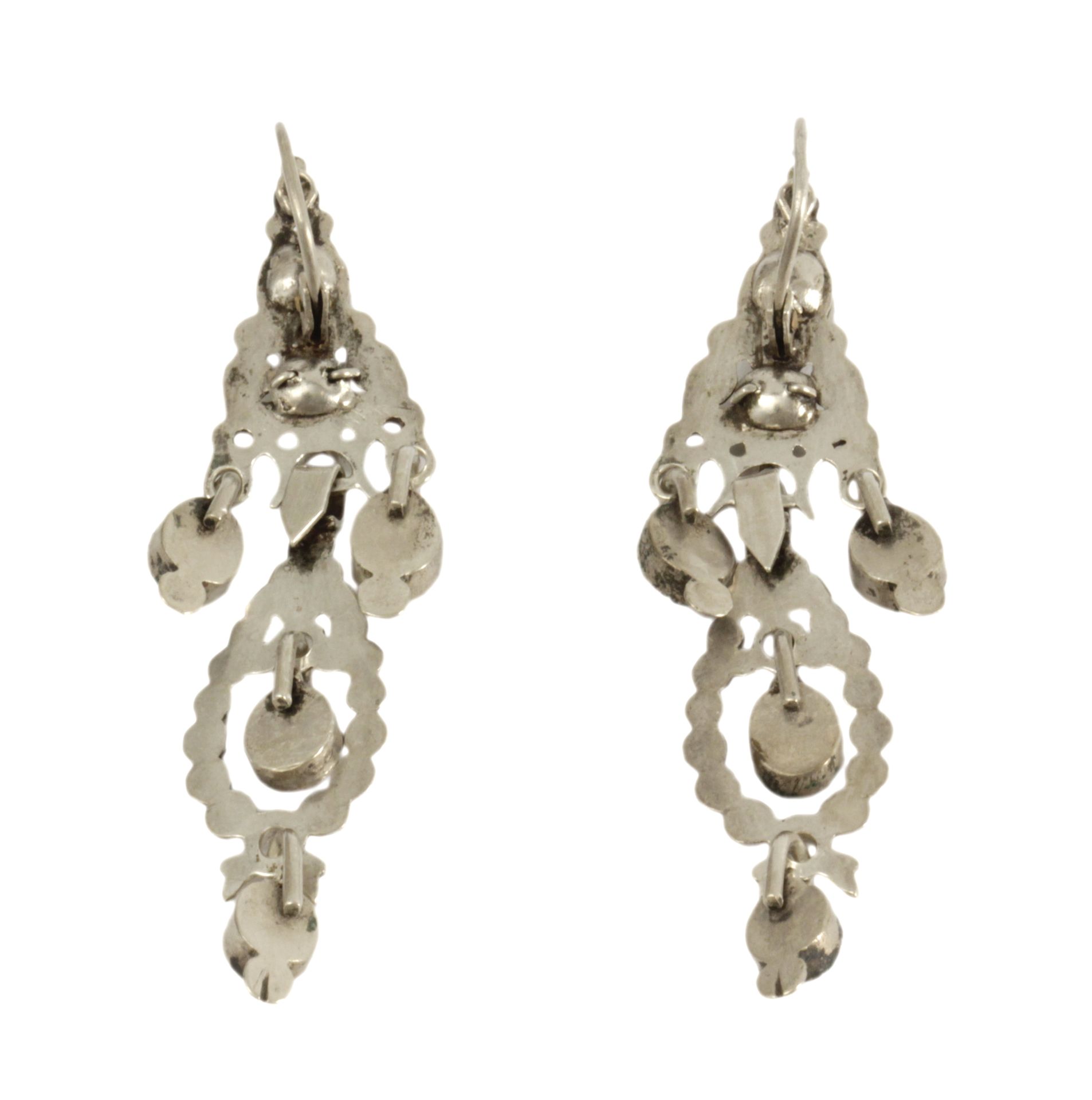 Late 18th century-early 19th century Catalan silver earrings - Bild 2 aus 2