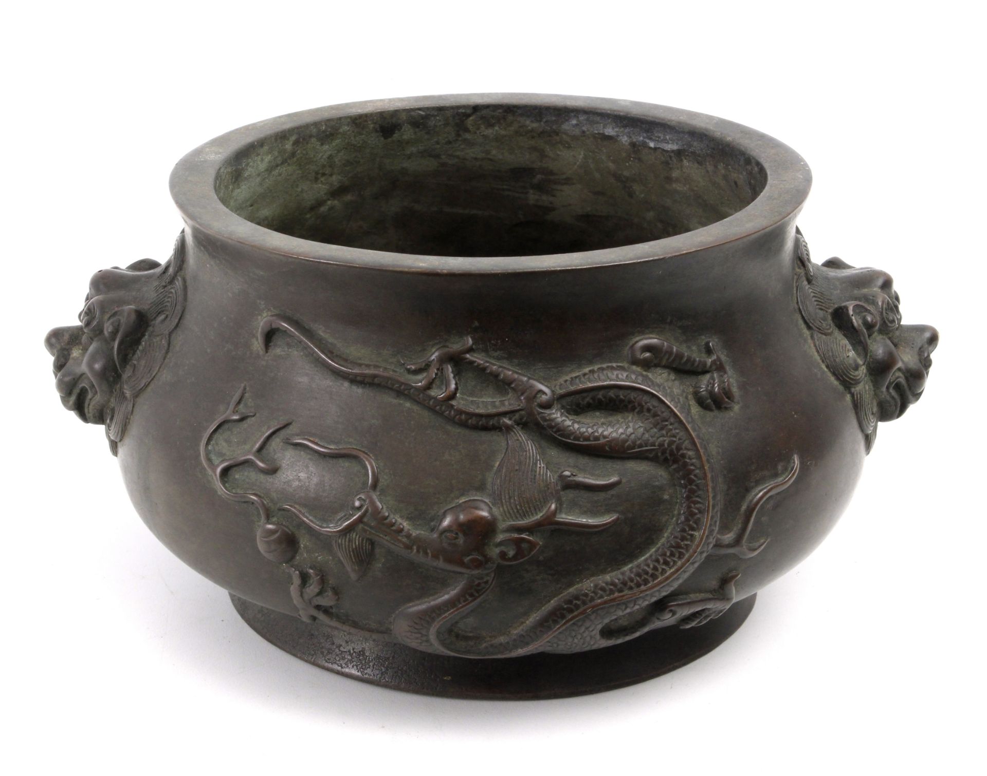 A 20th centuryChinese bronze cauldron - Image 5 of 5