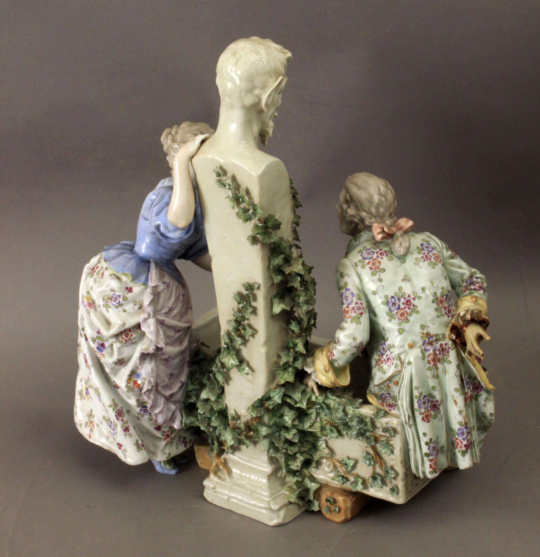 First half of 20th century group of porcelain figurines, Germany - Bild 2 aus 3