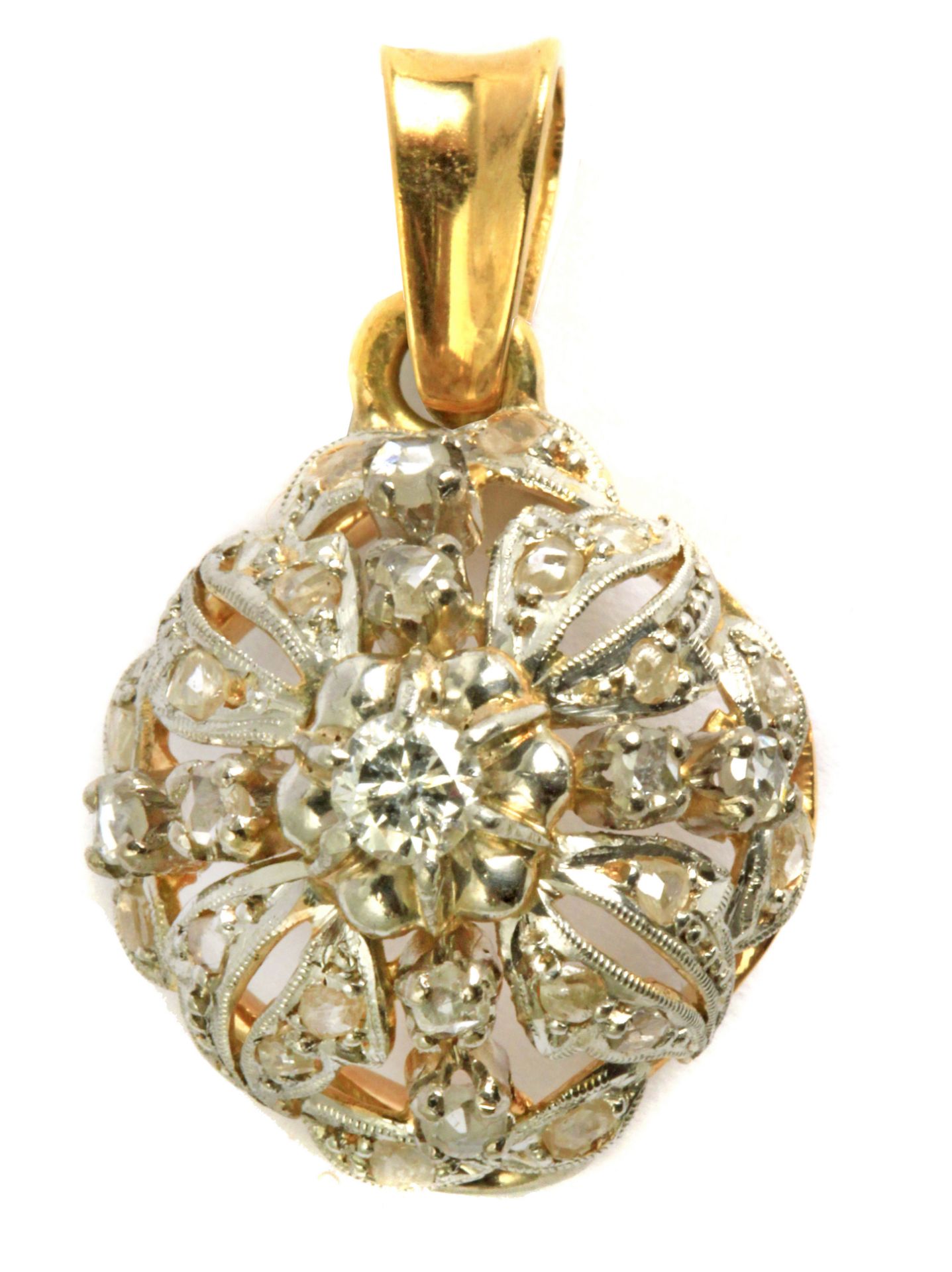 A first half of 20th century pendant