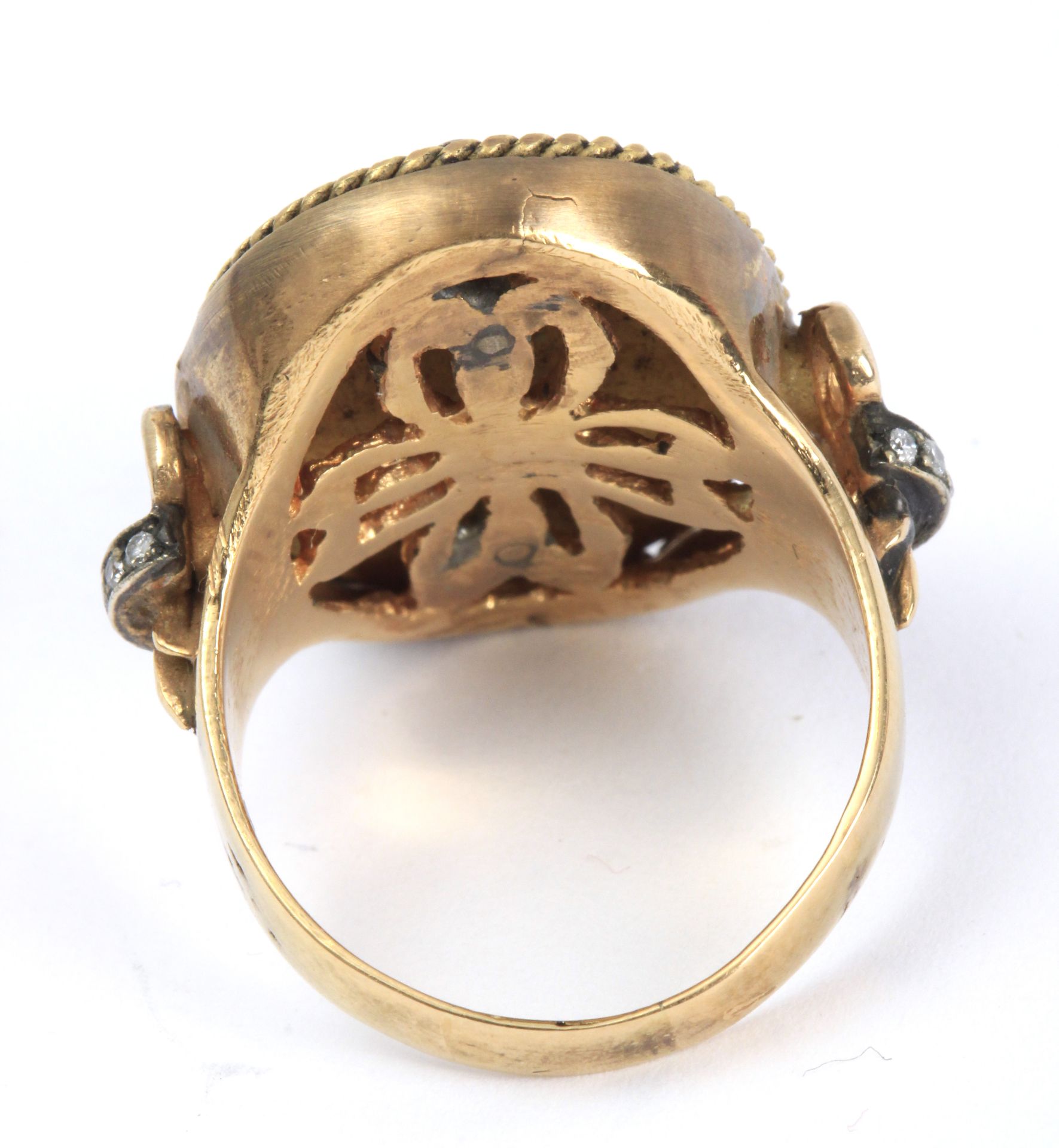A 19th century Russian signet ring - Image 4 of 4
