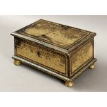 A first third of 20th century Chinese jewellery box in lacquered wood