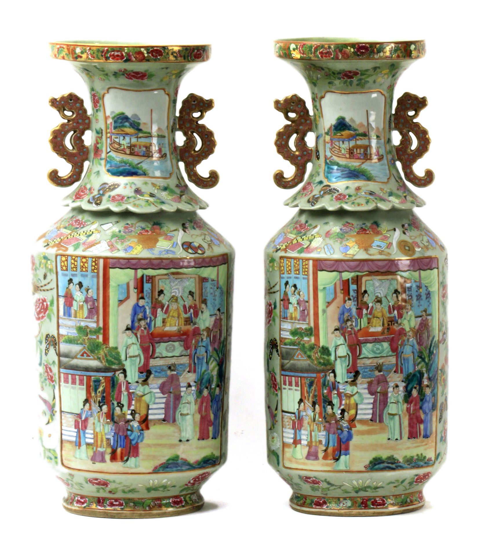 A pair of early 20th century Chinese Famille Rose Canton vases - Bild 3 aus 4