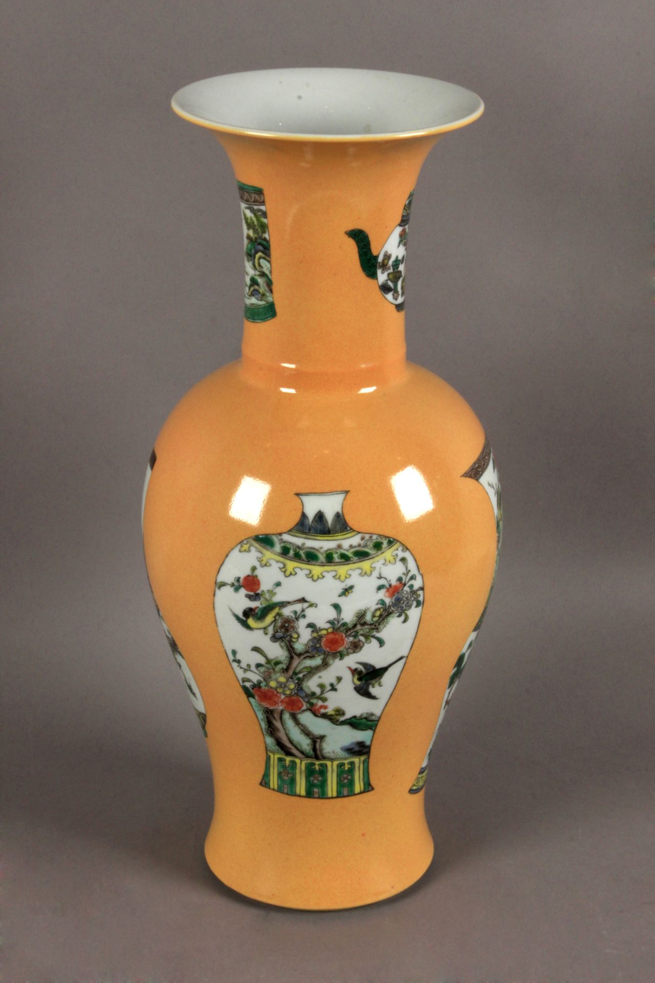 A 20th century Chinese vase in Kangxi style monochrome yellow glazed porcelain
