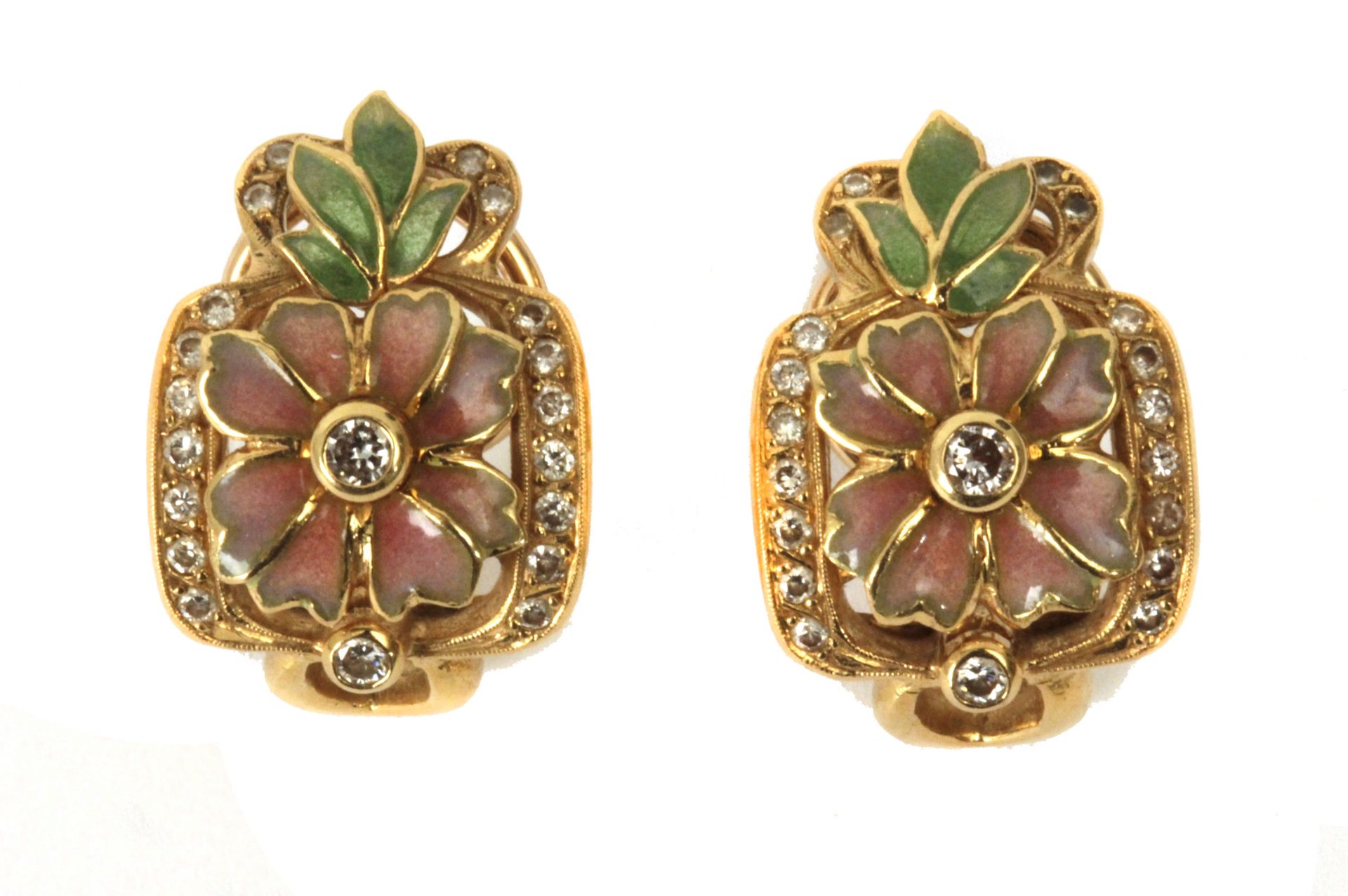 Bagués-Masriera. An Art Nouveau style earrings