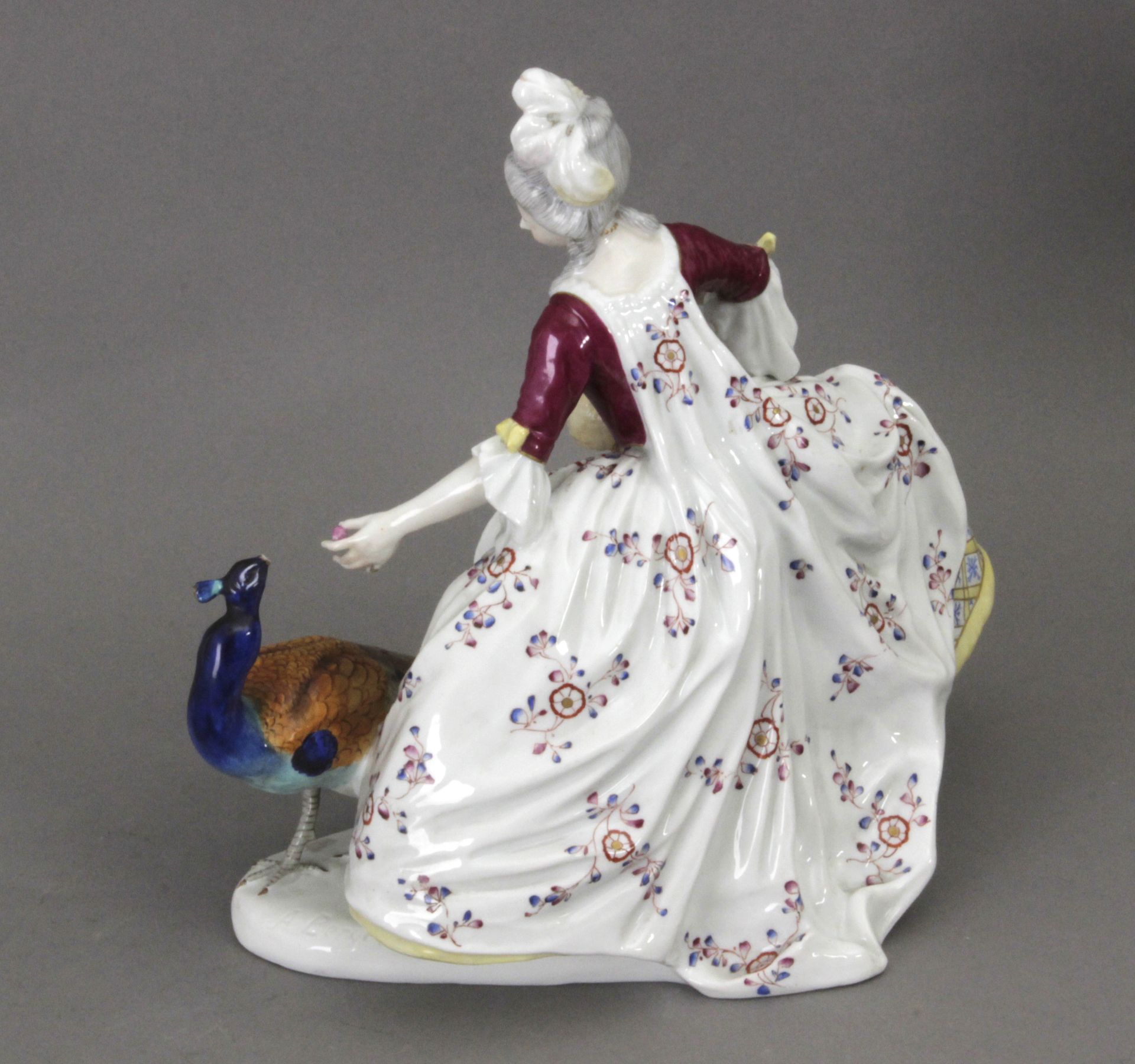 Early 20th century dame figurine in German porcelain signed A. Berger - Image 2 of 3