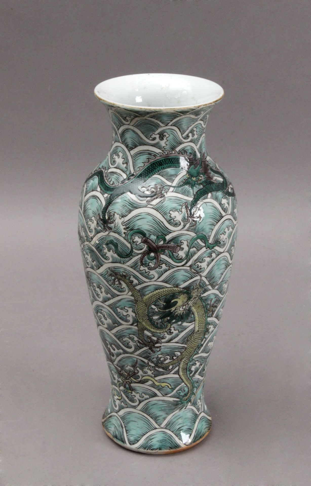 An early 20th century Chinese porcelain vase from the Republic period