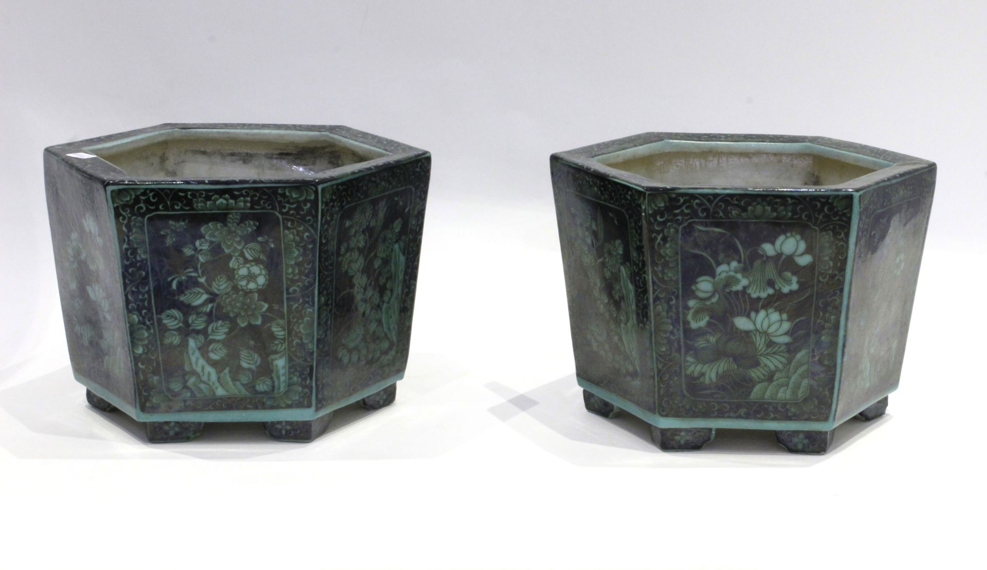 A pair of late 19th century Chinese cache-pots in Famille Noir porcelain - Image 4 of 9