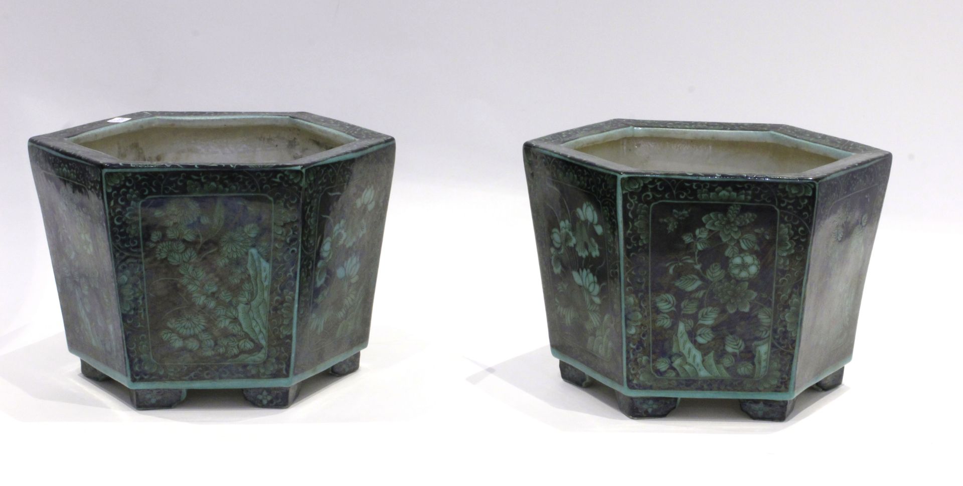 A pair of late 19th century Chinese cache-pots in Famille Noir porcelain - Image 5 of 9