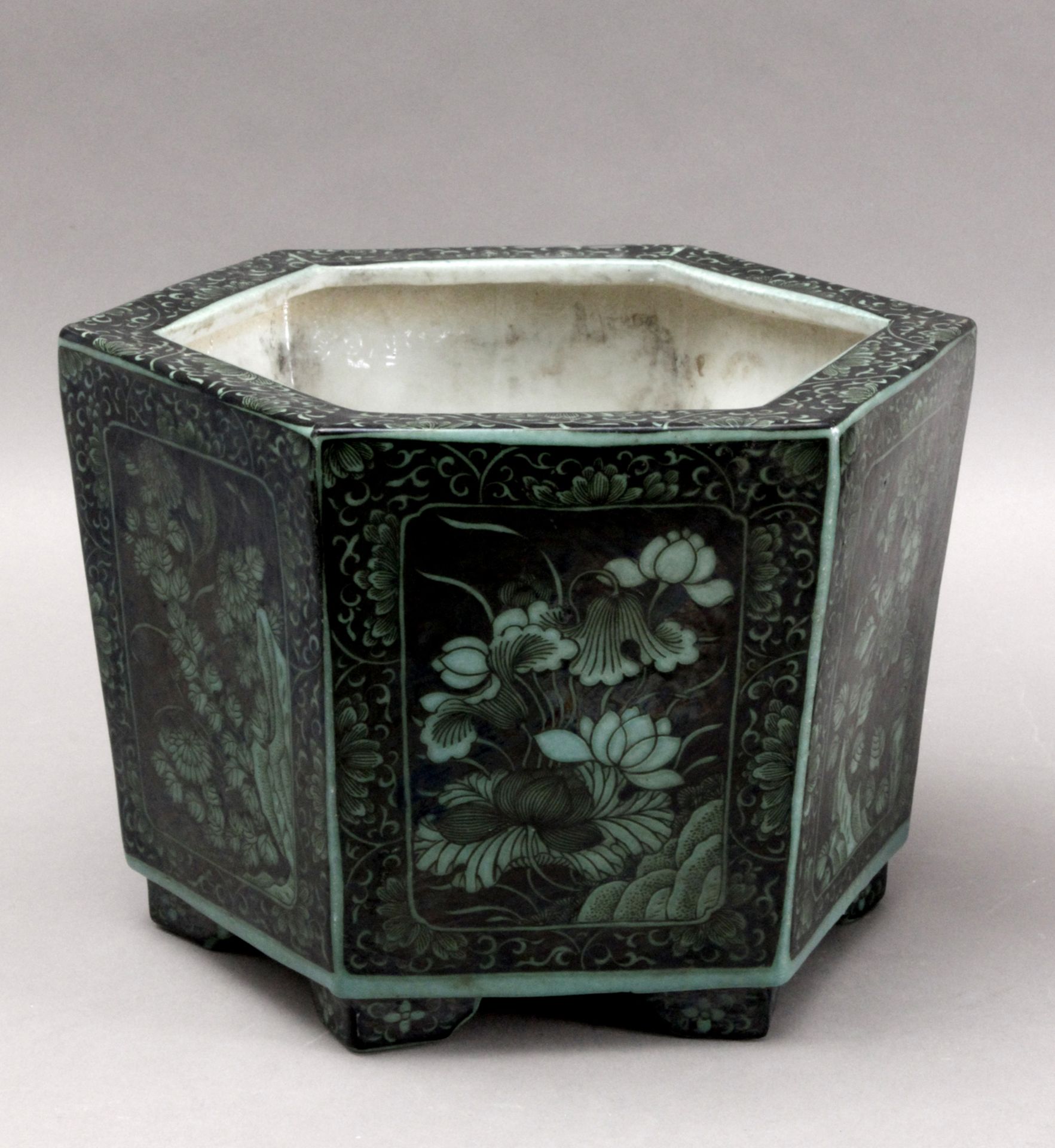 A pair of late 19th century Chinese cache-pots in Famille Noir porcelain - Image 2 of 9