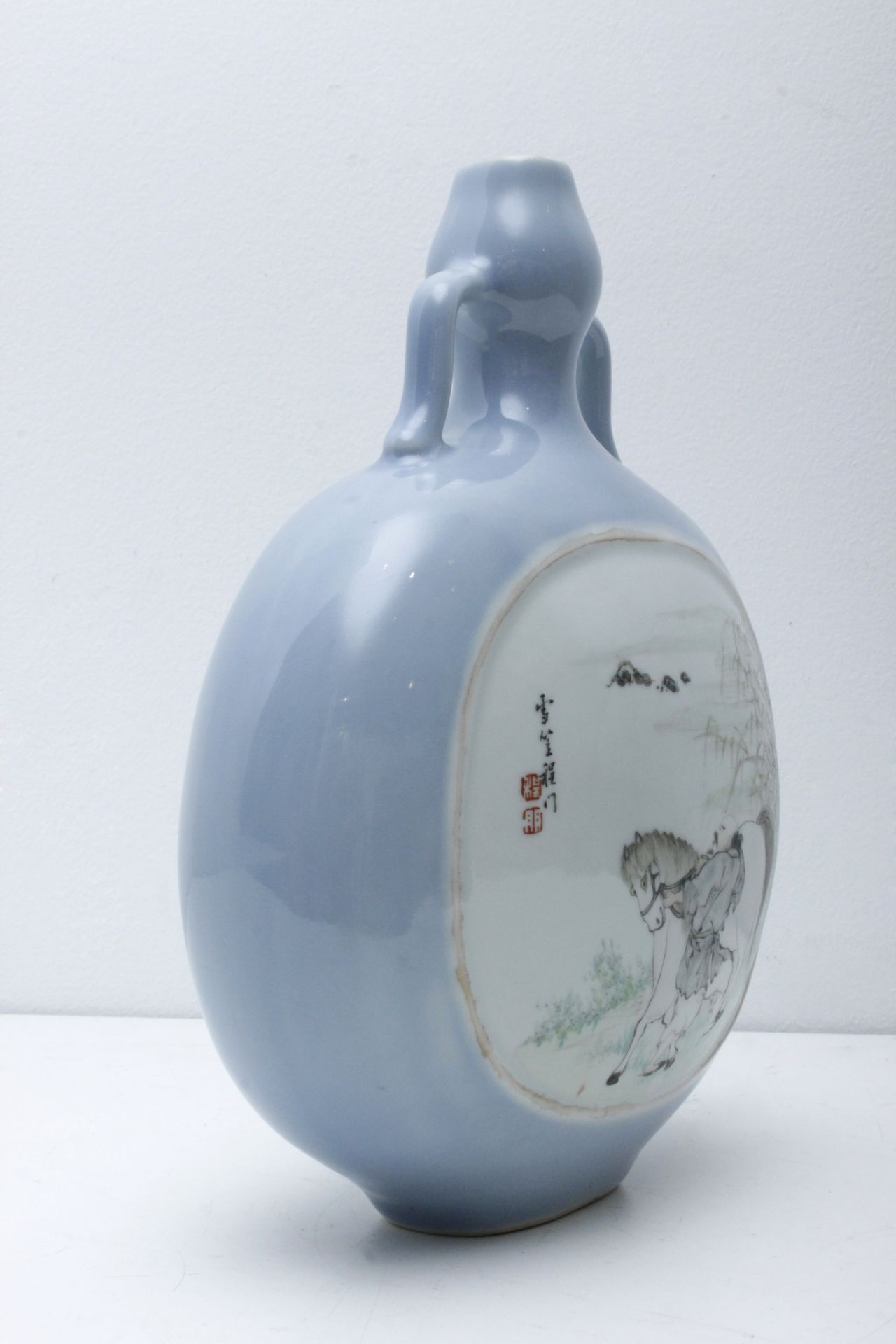 A 20th century pilgrim bottle in clair de lune porcelain - Image 7 of 11