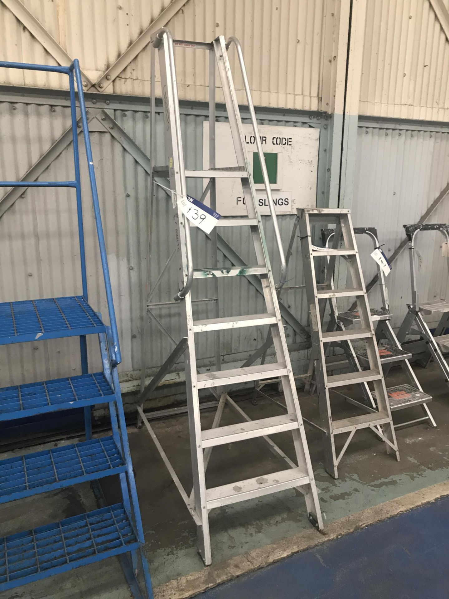 Seven Rise Alloy Stepladder