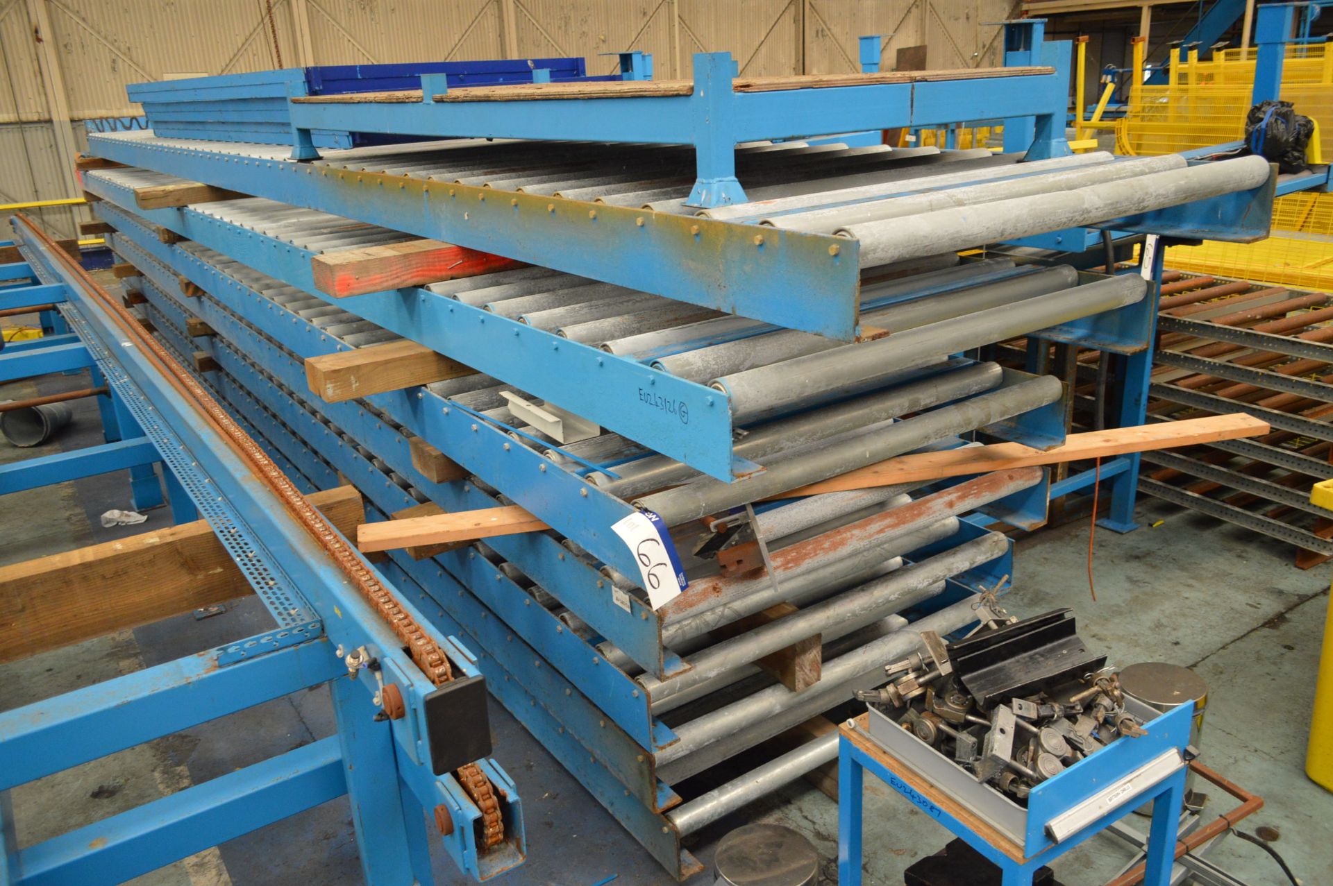 Seven Roller Conveyors, mainly 1.33m wide on rollers, up to 10m long - Bild 2 aus 2