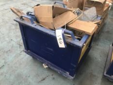 Empteezy 1000kg Mobile Steel Fork Truck Lifting Crate