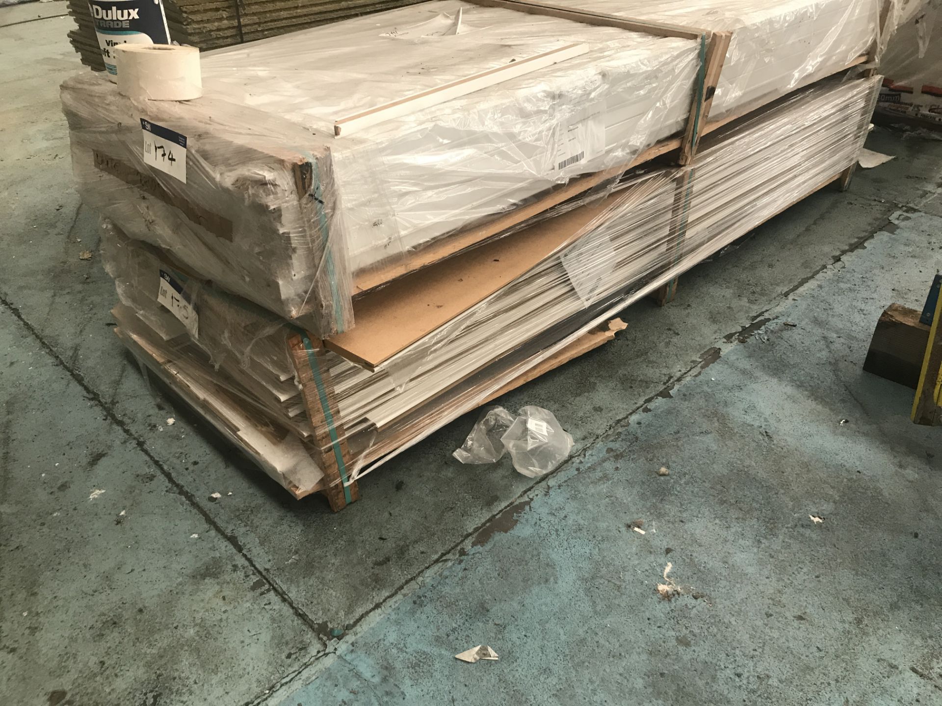 White Architrave, approx. 3m long, as set out on bottom pallet