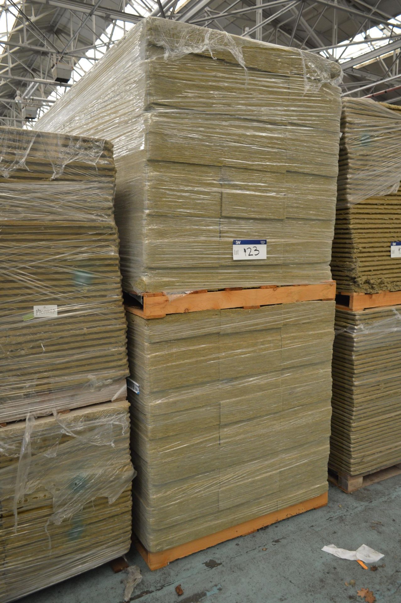 Insulation Medium, in one stack