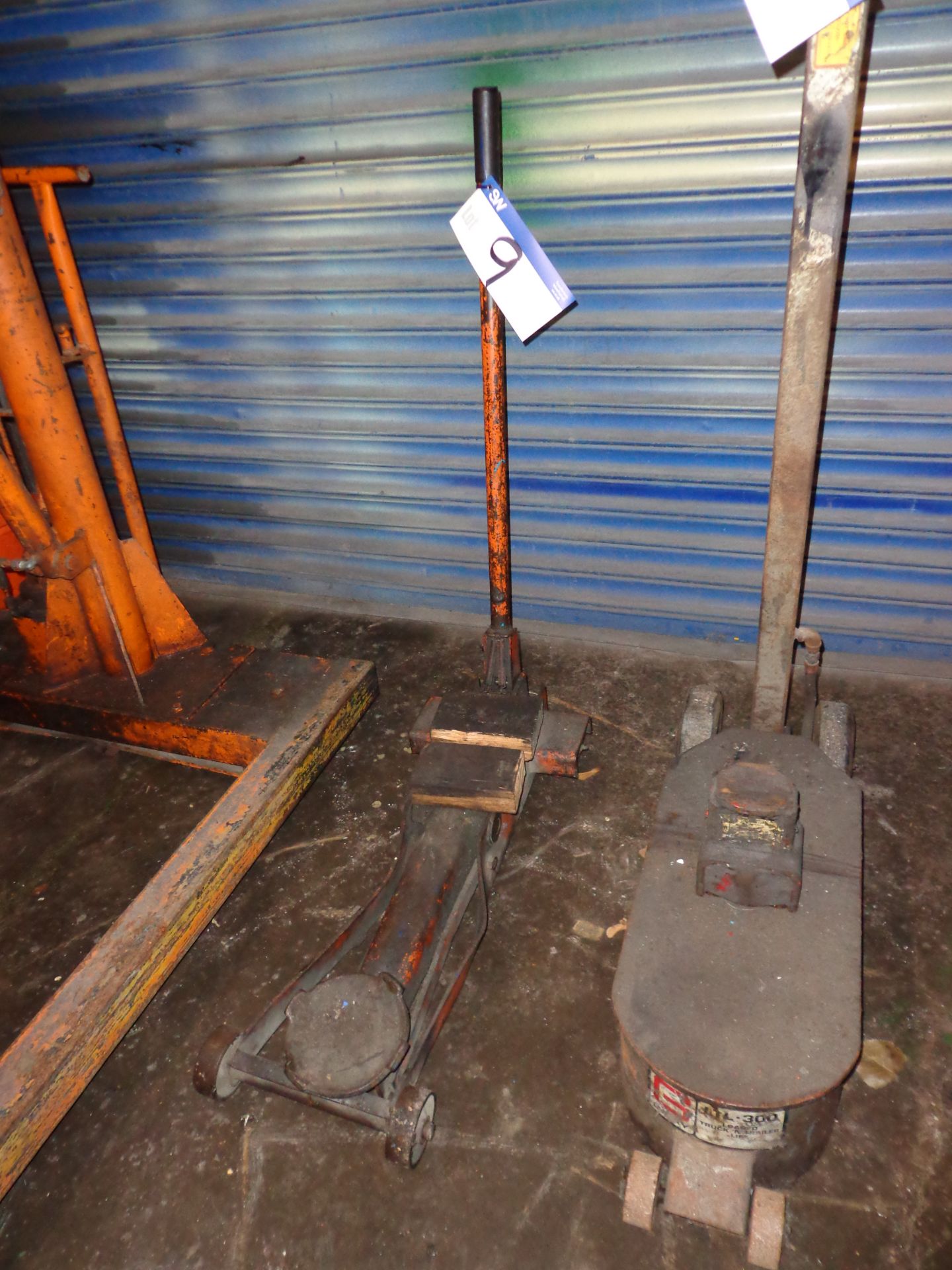 Unbranded Trolley Jack