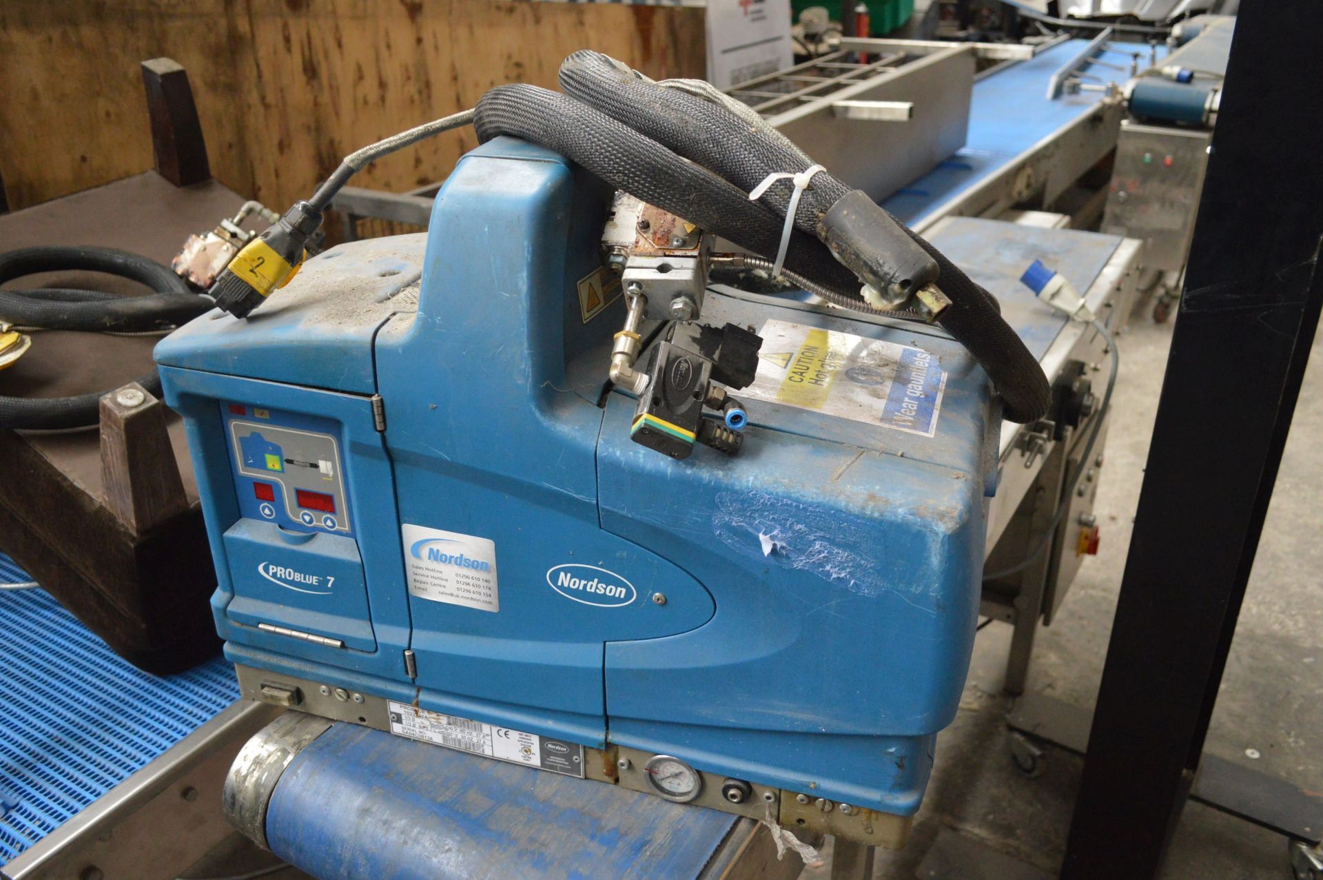 Nordson PROBLUE 4 HOT MELT ADHESIVE APPLICATOR,