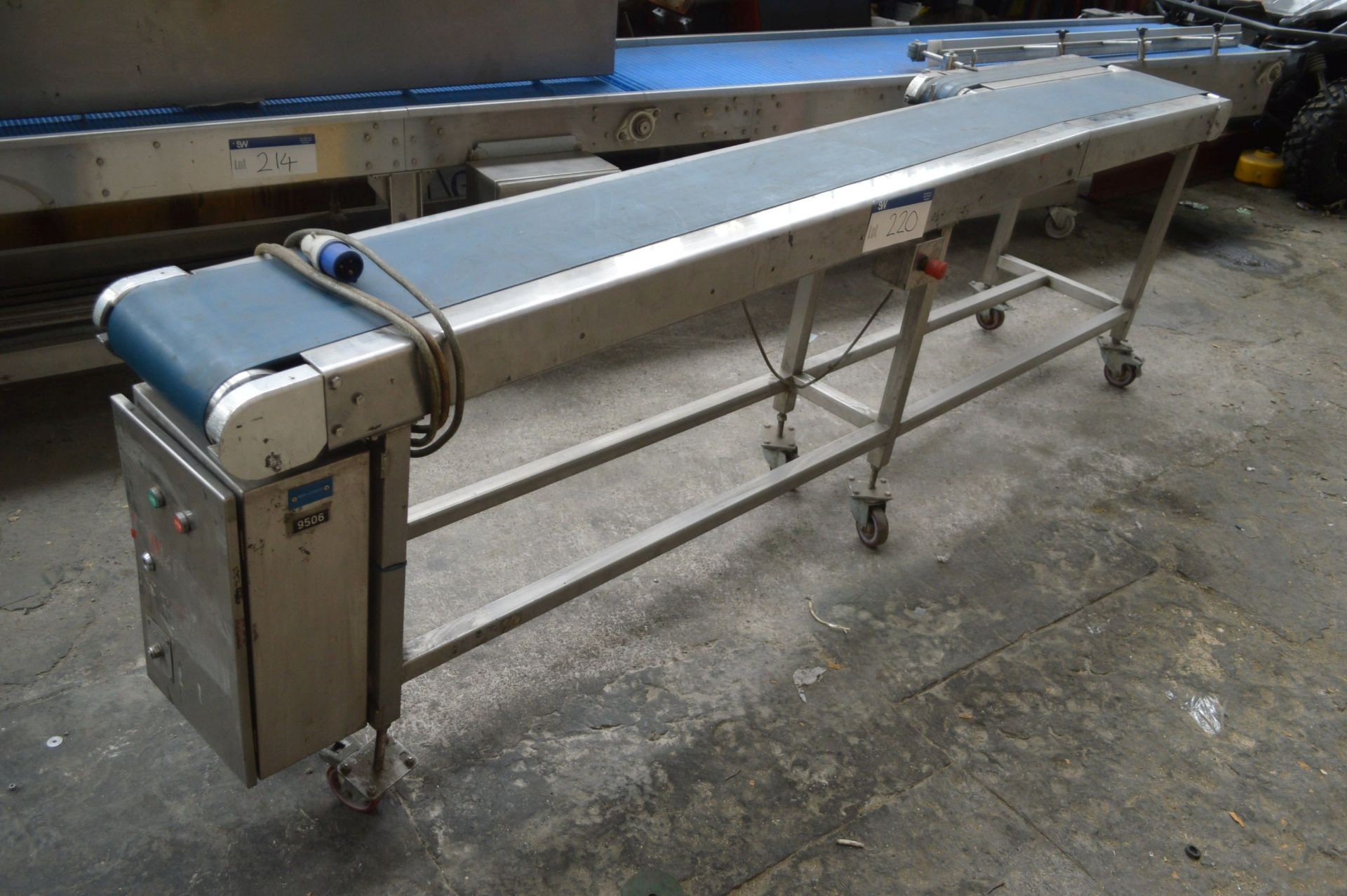 Stainless Steel Mobile Belt Conveyor, 245mm wide o - Image 2 of 4