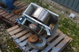 Elevator Head, 240mm wide on drum, with electric m