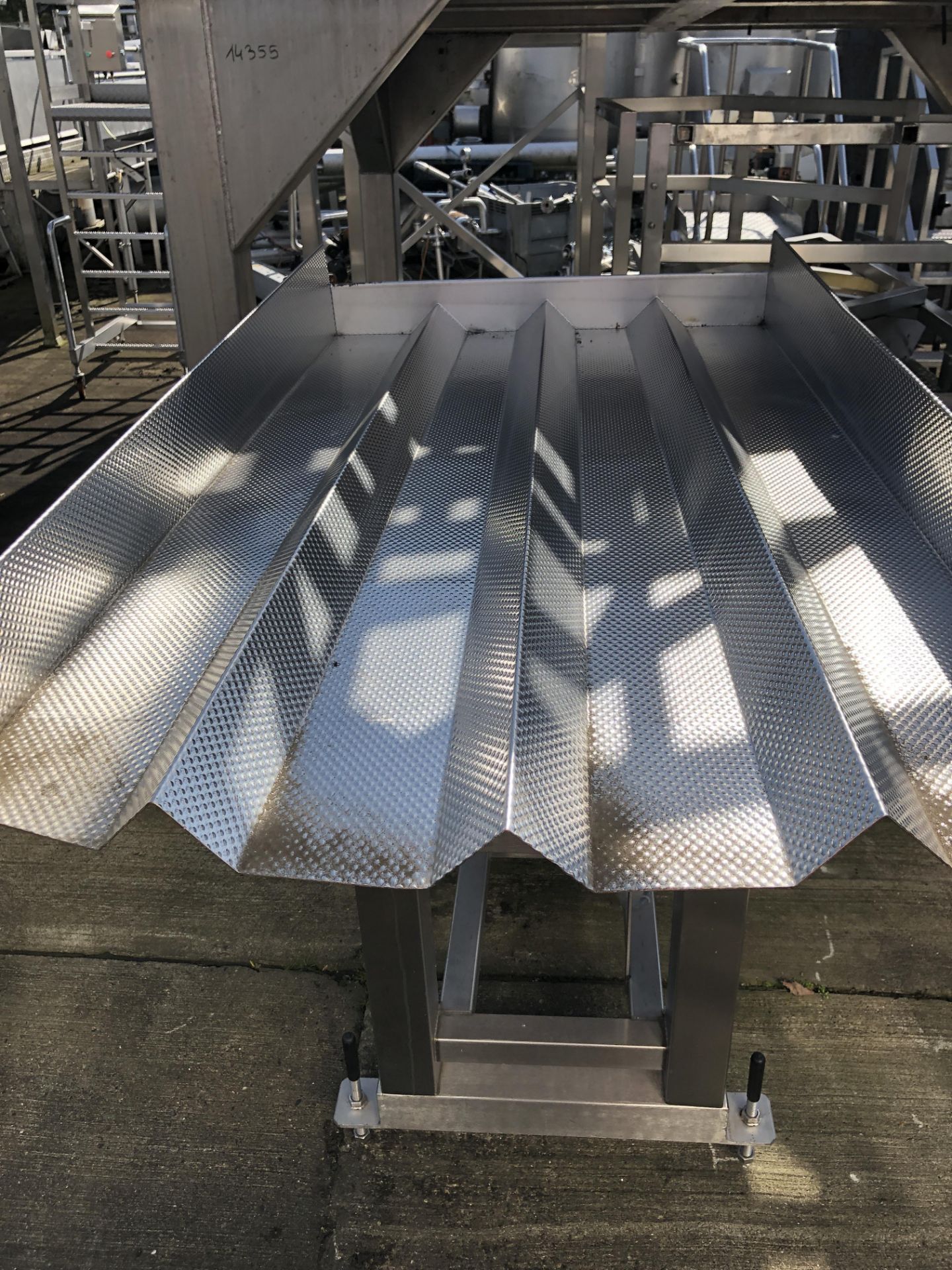 Stainless Steel Vibratory Feeder / Conveyor - Bild 2 aus 3