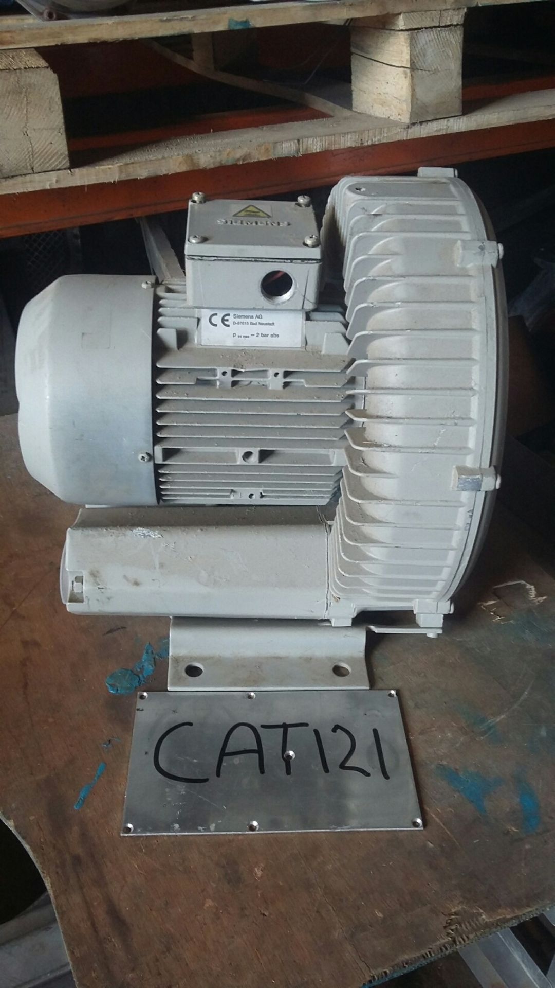 Siemens Rotary Vacuum Pump / Blower, 2in ports, 3