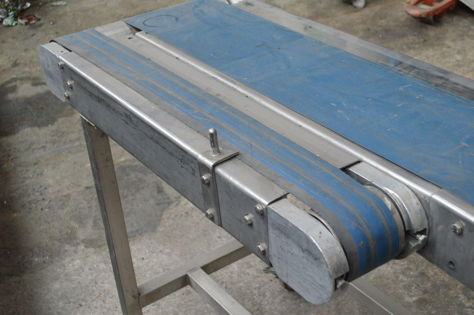 Stainless Steel Mobile Belt Conveyor, 245mm wide o - Image 4 of 4