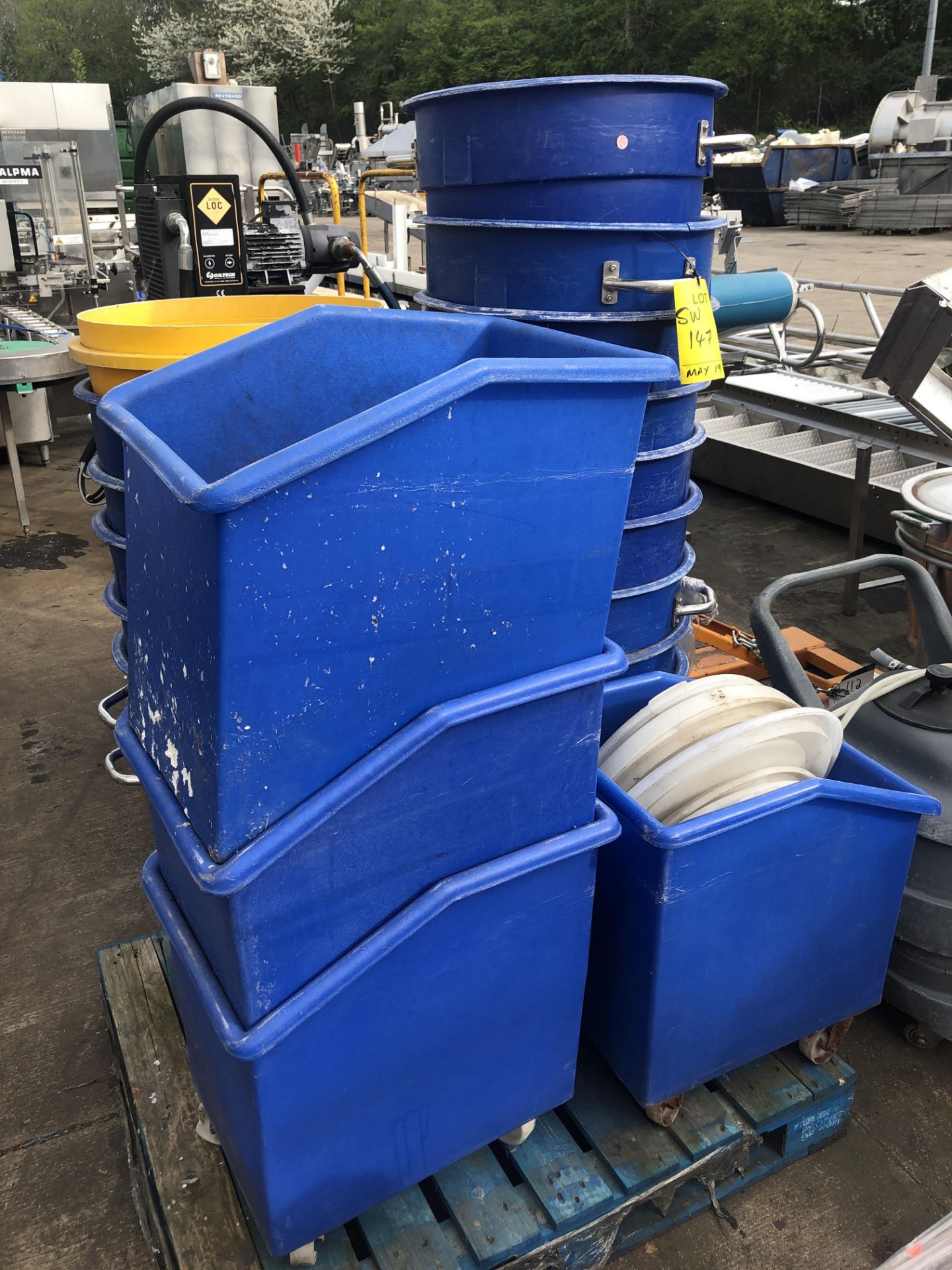 Pallet of Plastic Ingredient Bins, with lids - Image 2 of 3