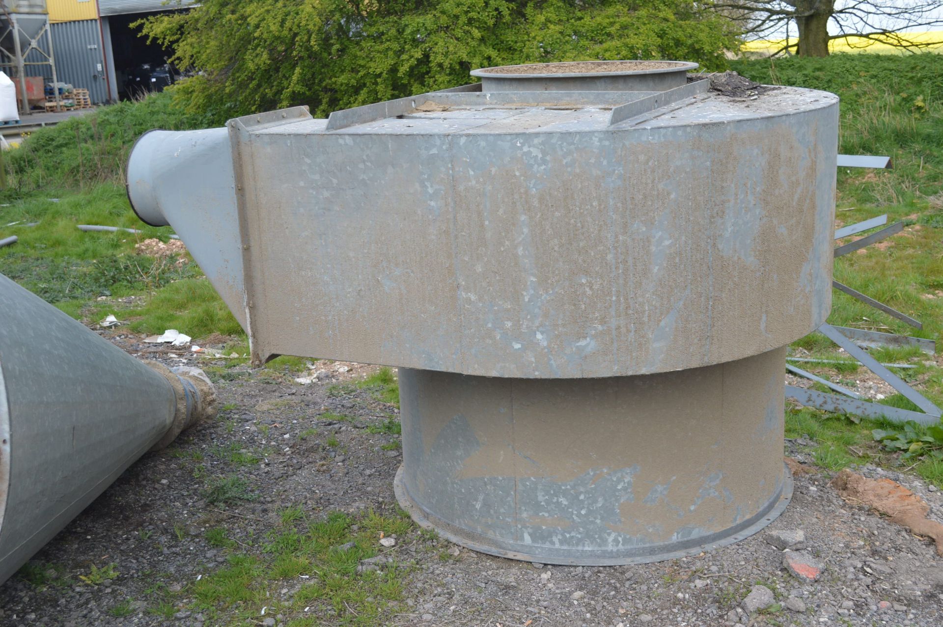 Galvanised Steel Cyclone Receiver, approx. 1.6m x - Image 4 of 7