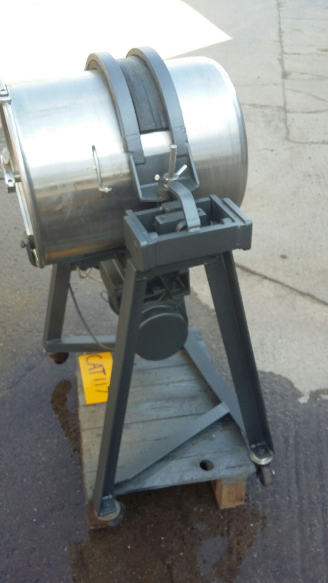 Pascall 1418 Engineering Vibratory Drum Shaker, si - Image 3 of 4