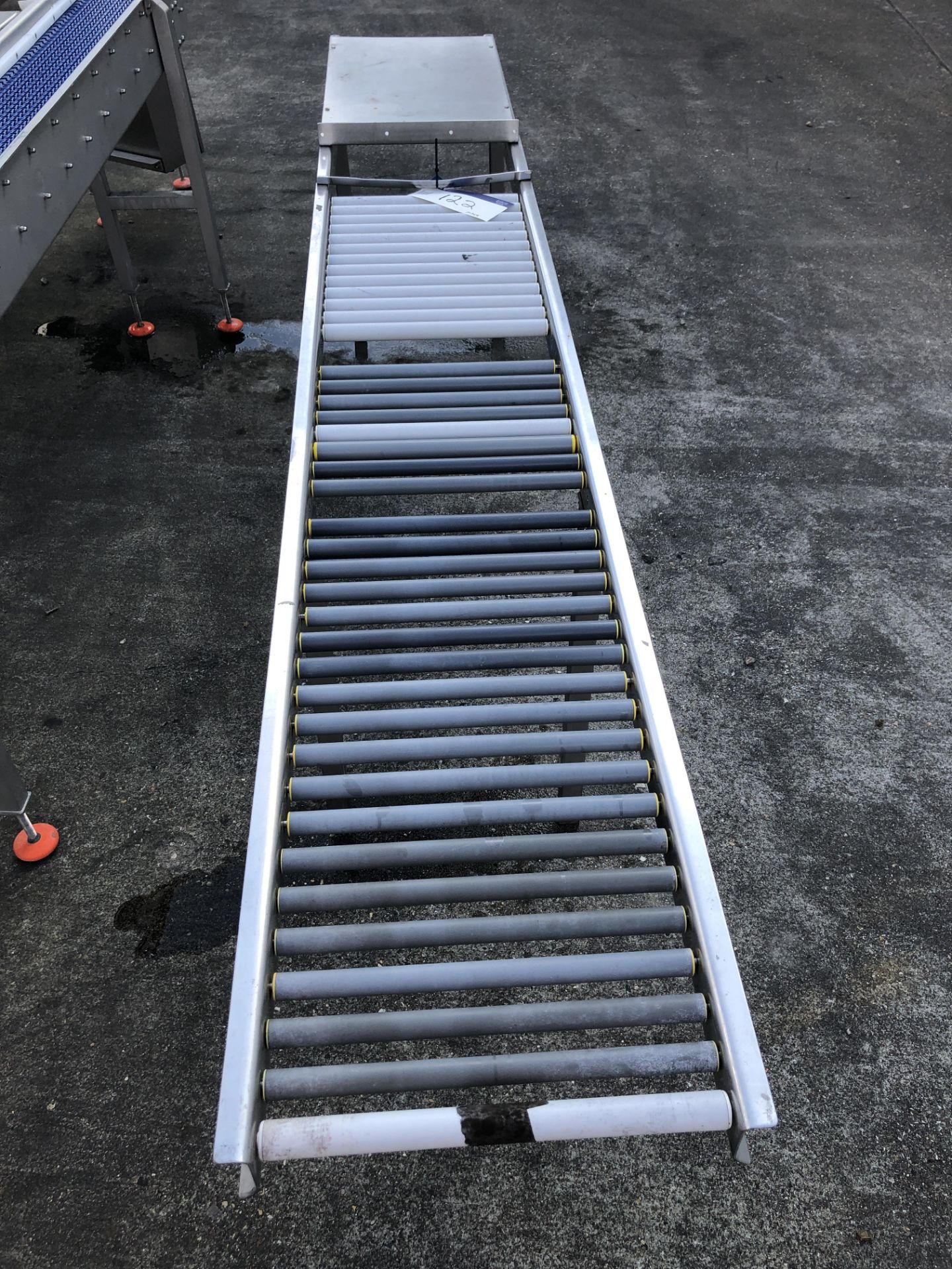 Roller Conveyor