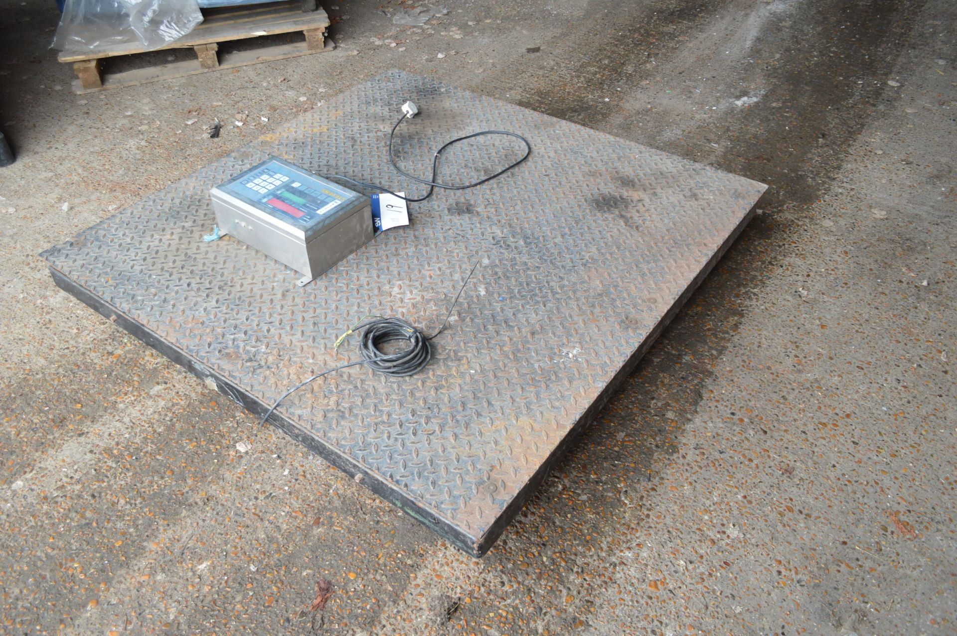 Loadcell Platform Weighing Scale, 1500mm x 1500mm, with Stevens system 280 digital read out