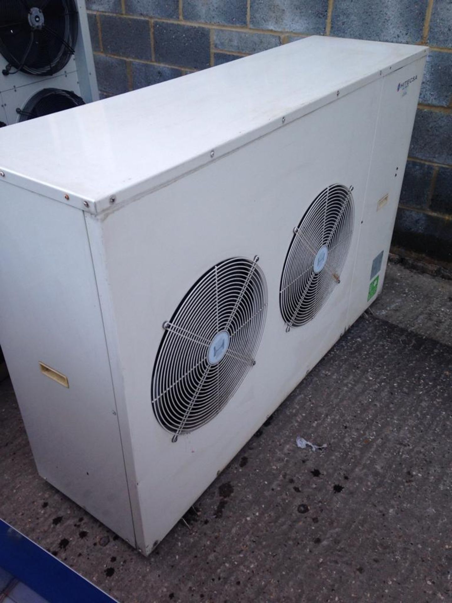 Hitesca MOD AXCZ 701 Air Conditioning Exchanger, serial no. 03924625, year of manufacturer 2003