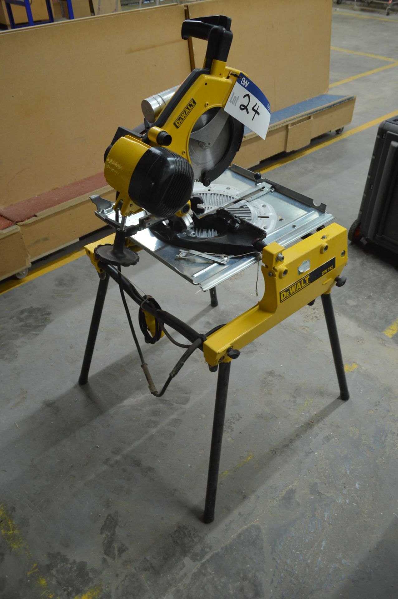 DeWalt DW742 Stand Mounted Mitre Saw, 110V (please - Image 2 of 4