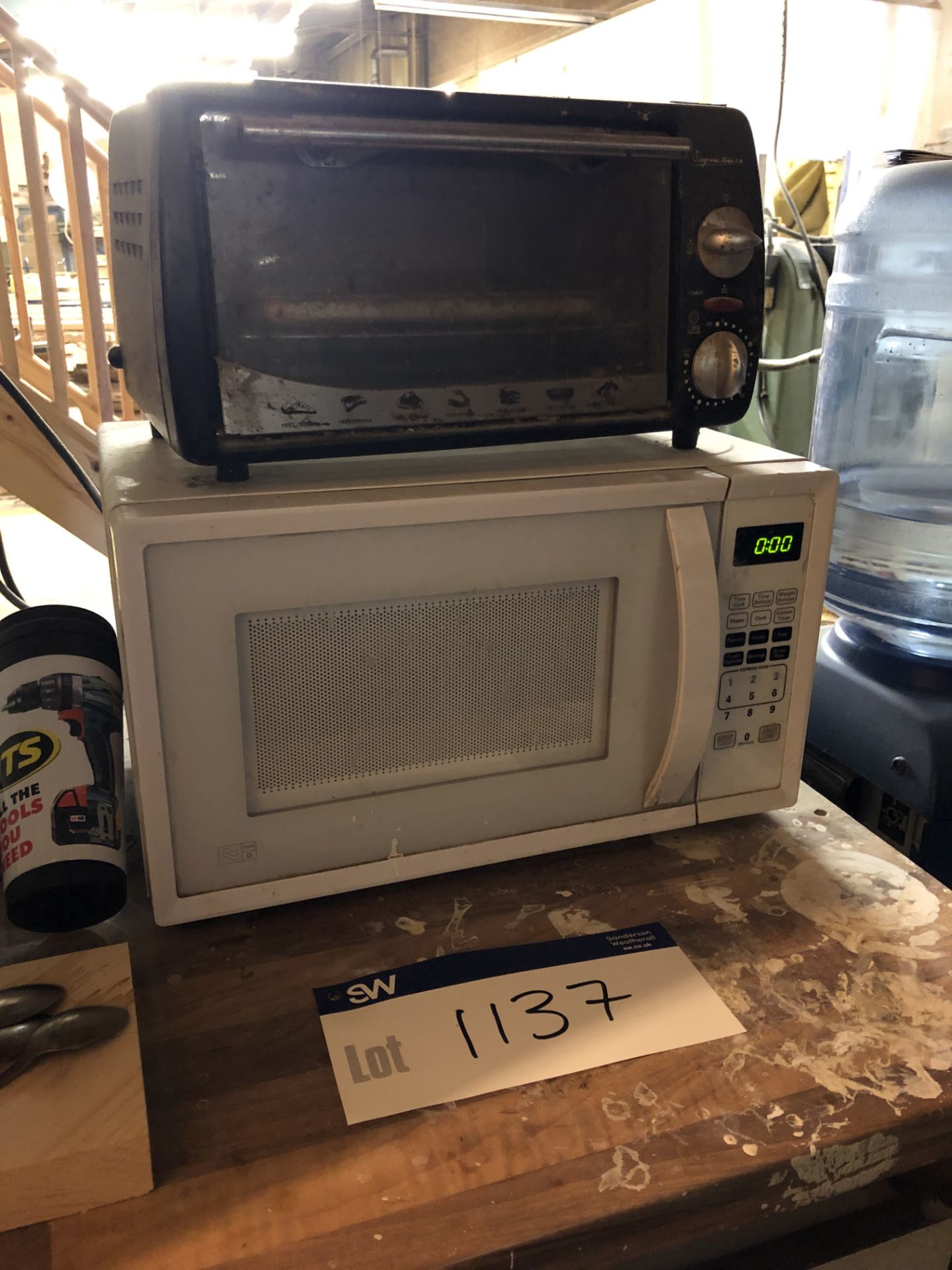 Contents of Kitchen, including microwave, grill, t