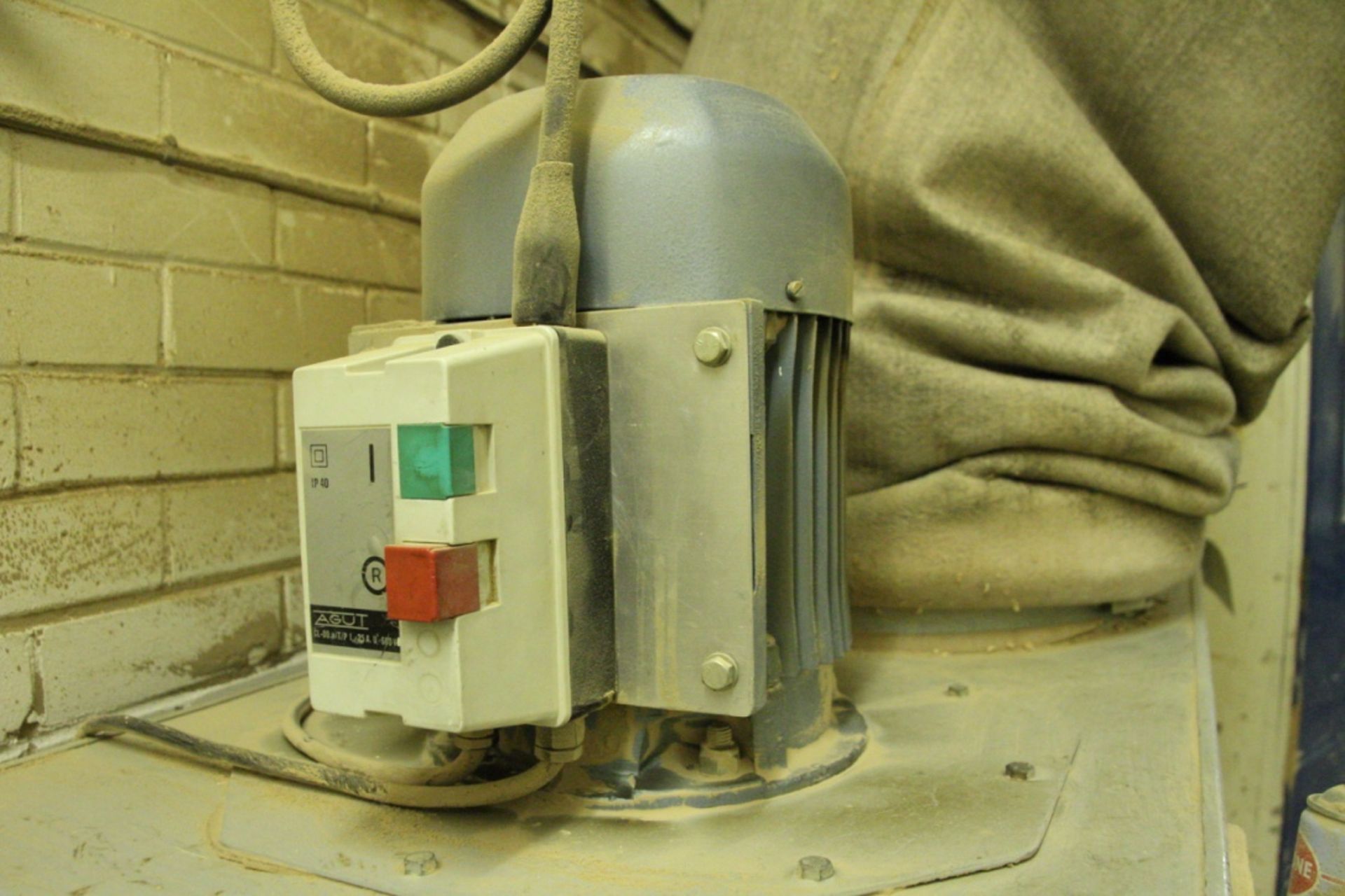 Central Two Bag Dust Extraction Unit (please note - Image 3 of 4