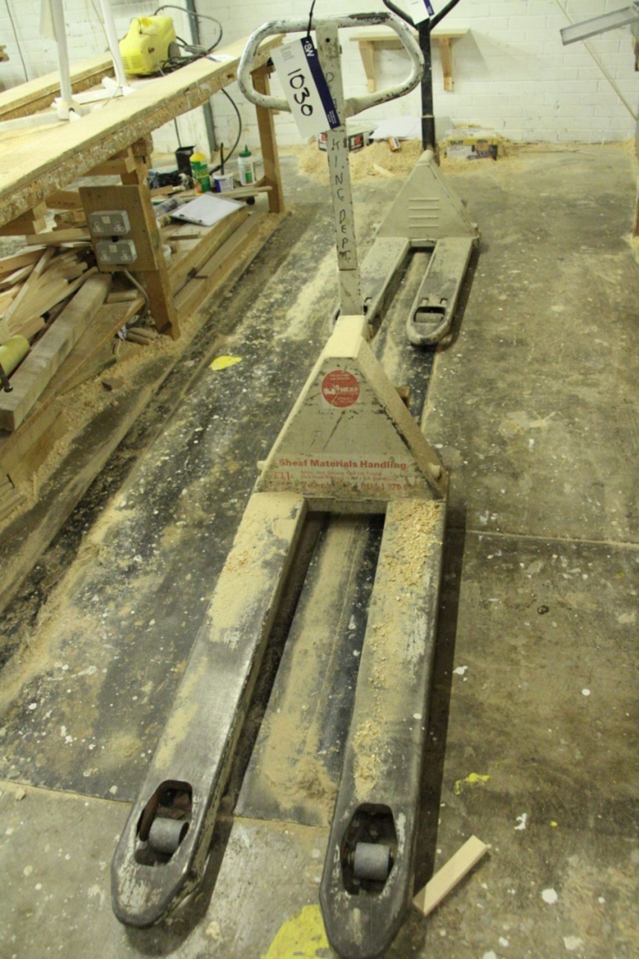 Hand Hydraulic Pallet Truck, forks approx. 1m long