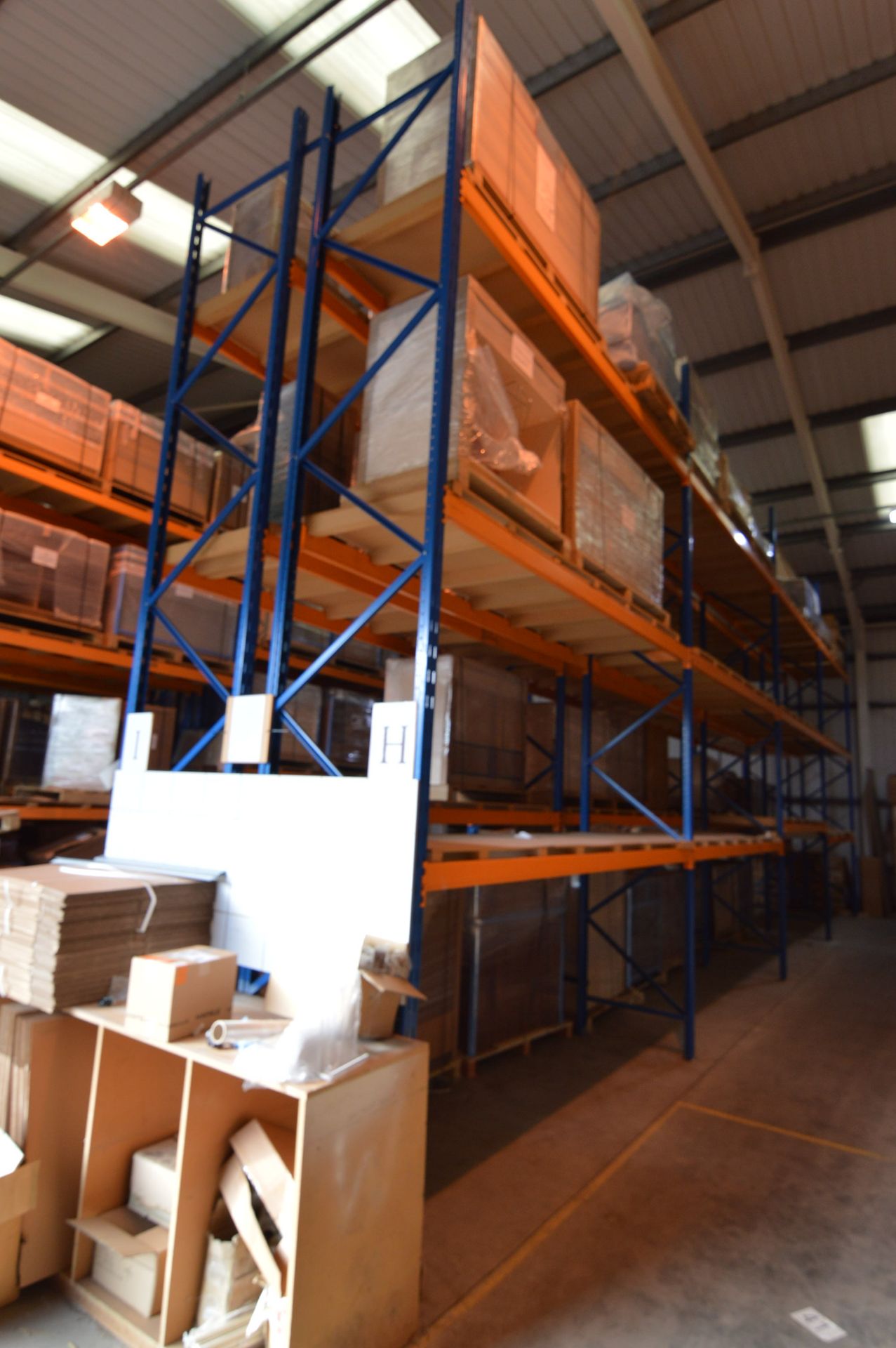 Double-Sided Four-Bay Pallet Rack, approx. 13.5m l - Image 2 of 2