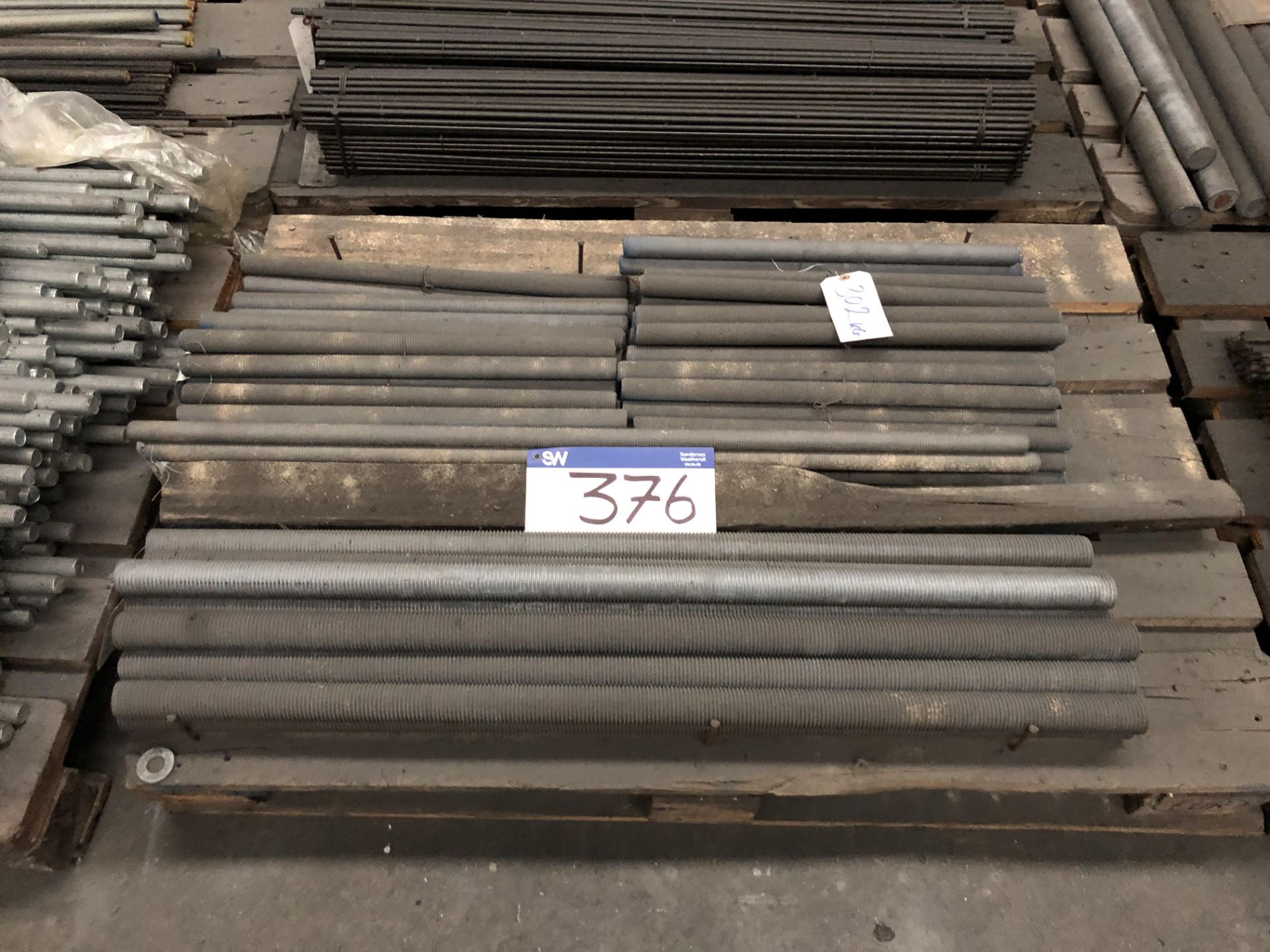 302kg Galvanised Stainless Steel Threaded Bar, M25, M27, M39 - Image 2 of 3