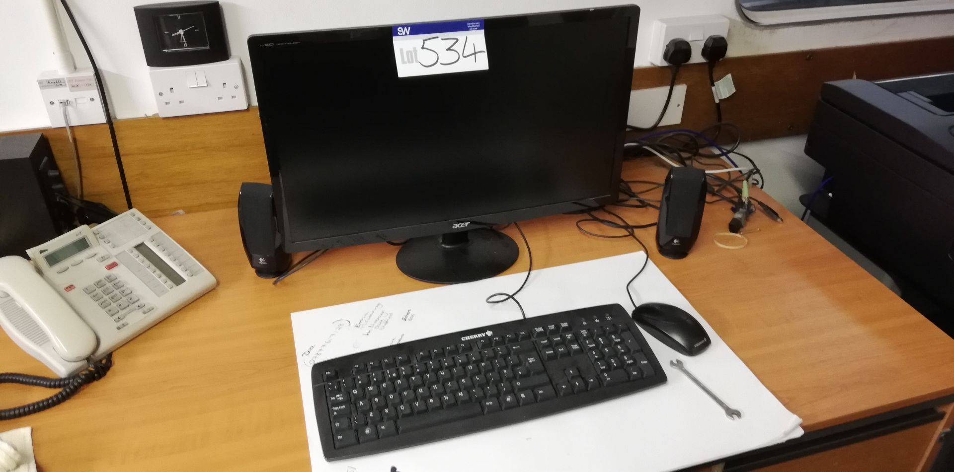 Acer Monitor, Keyboard and Speakers