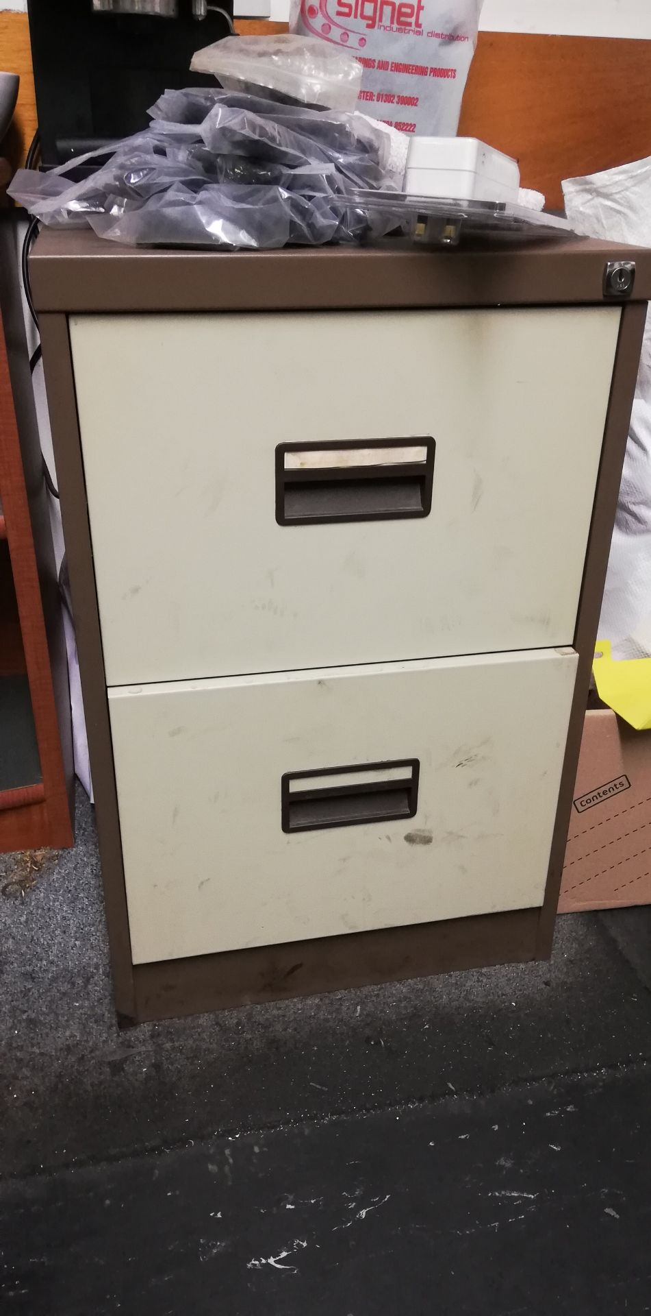 Brown and Cream Four Drawer Filing Cabinet and Brown and Cream Two Drawer Filing Cabinet - Image 2 of 2