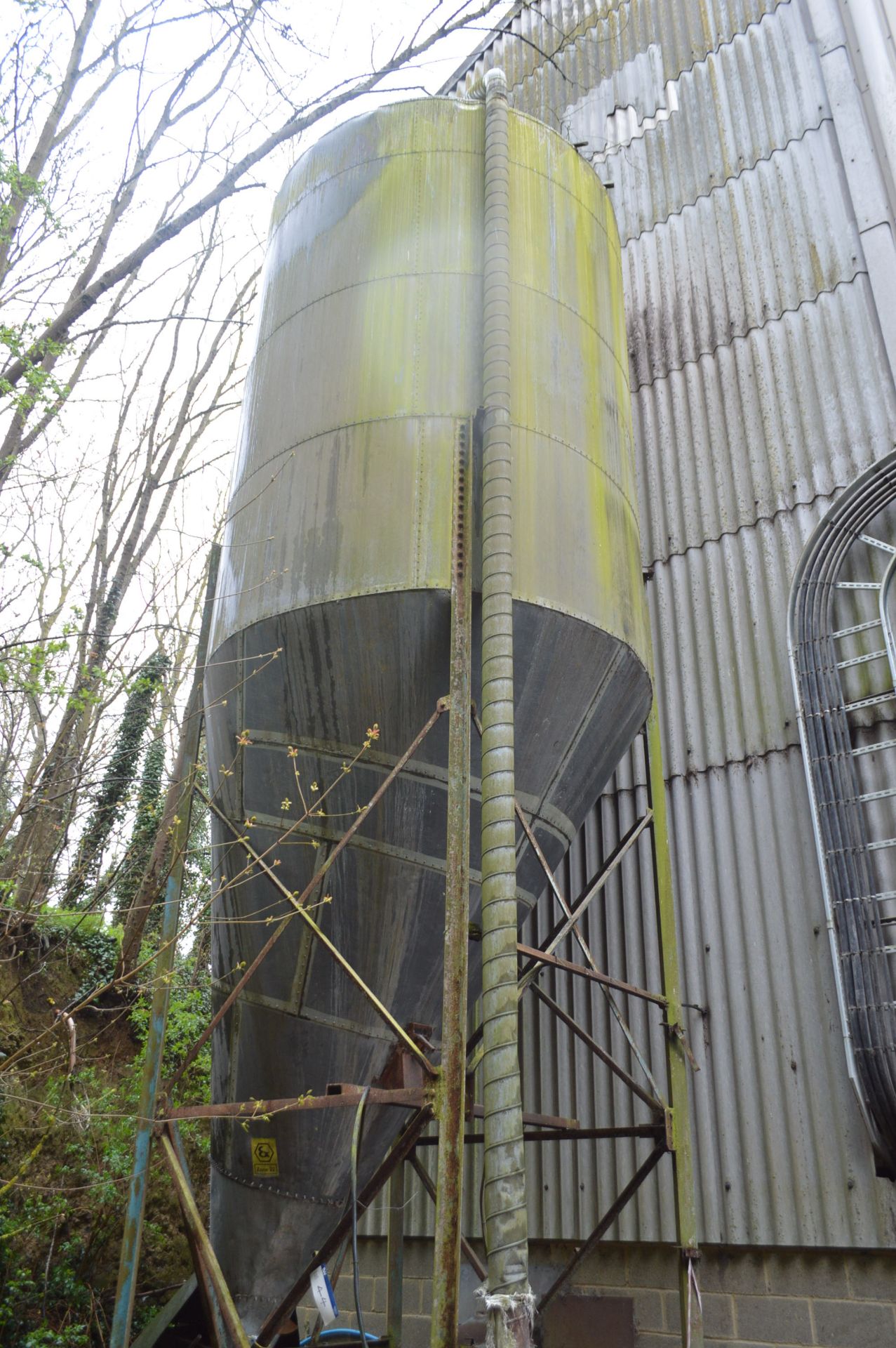 Rivetted Galvanised Steel Storage Silo - Image 2 of 2