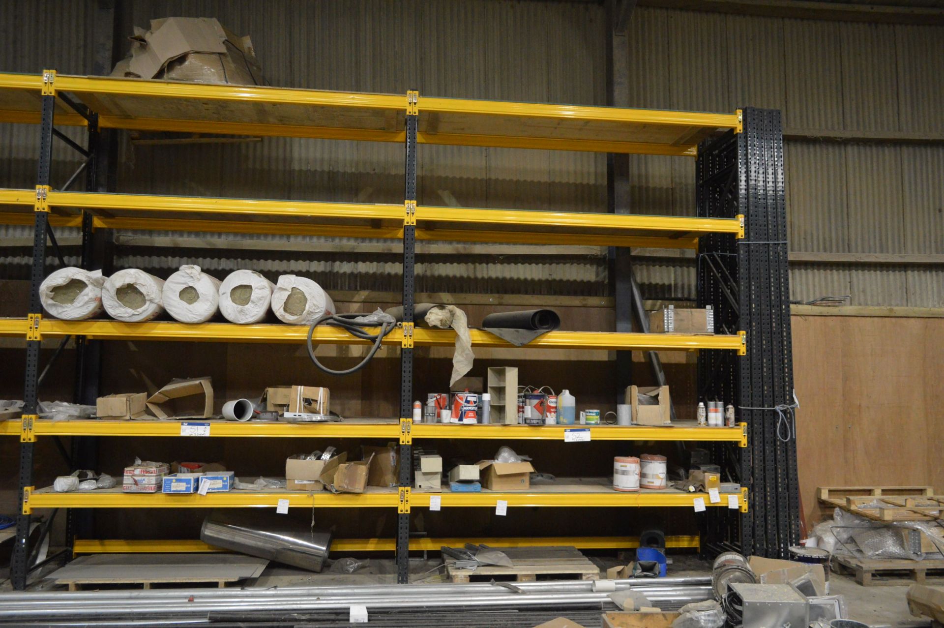 EIGHT BAYS MULTI-TIER PALLET RACKING, comprising 15 uprights, each approx. 900mm x 4m high, - Image 2 of 5