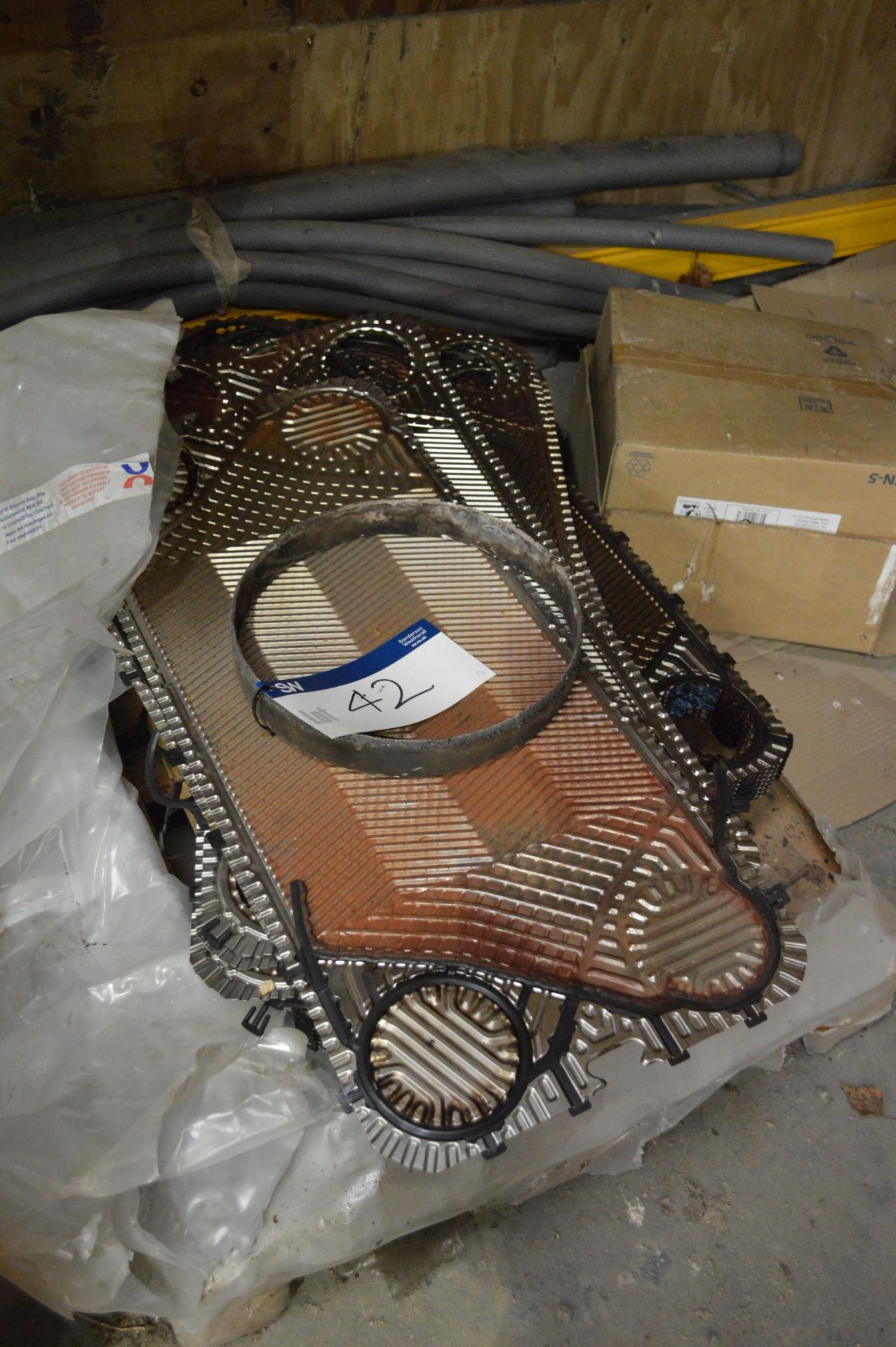 Head Exchange Plates, on pallet - Bild 2 aus 2