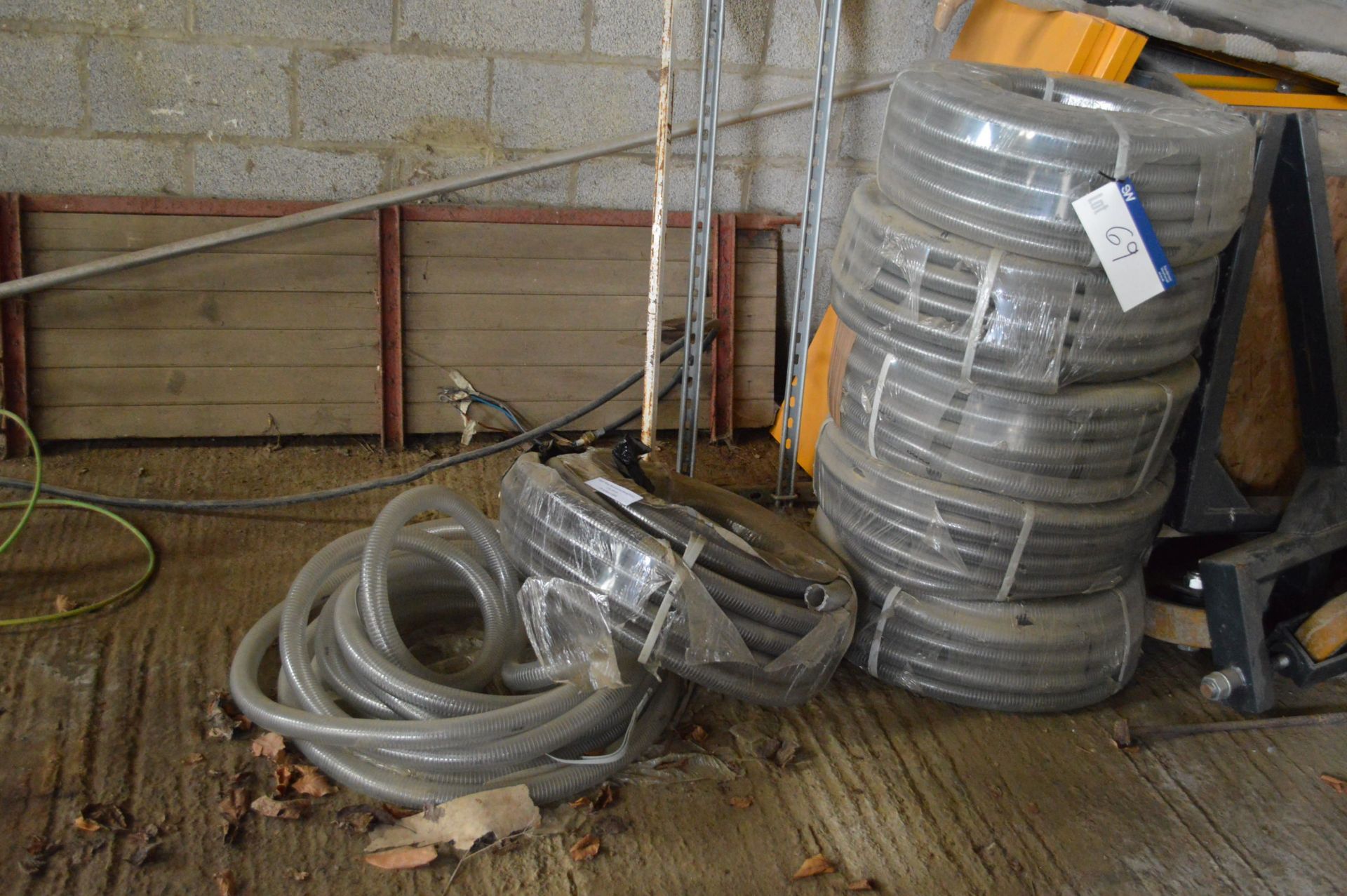Five Full Reels Steel Wire Reinforced Hose (FDA), FX150-30, 38 x 47mm x 30m