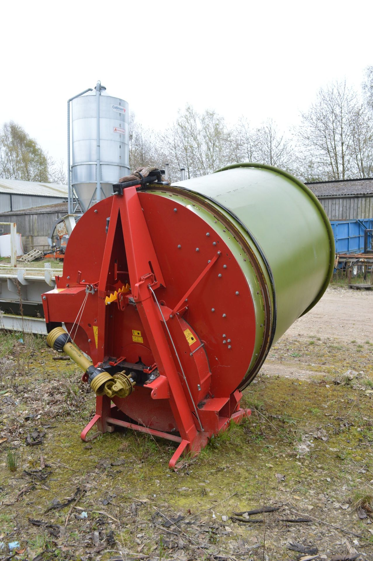 Teagle TOMAHAWK 505M STRAW TUB GRINDER, serial no. 40687, year of manufacture 2012, weight 737kg, - Image 3 of 6